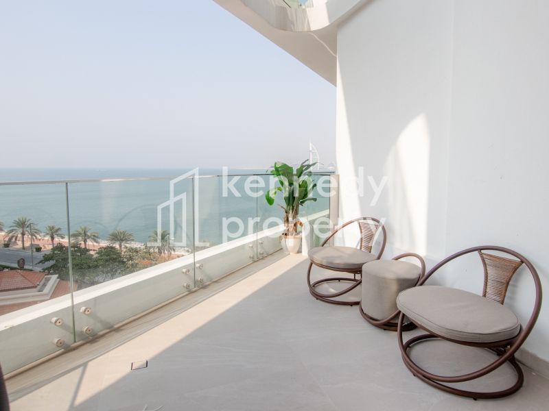 Upgraded | Move In Now | Direct Beach Access