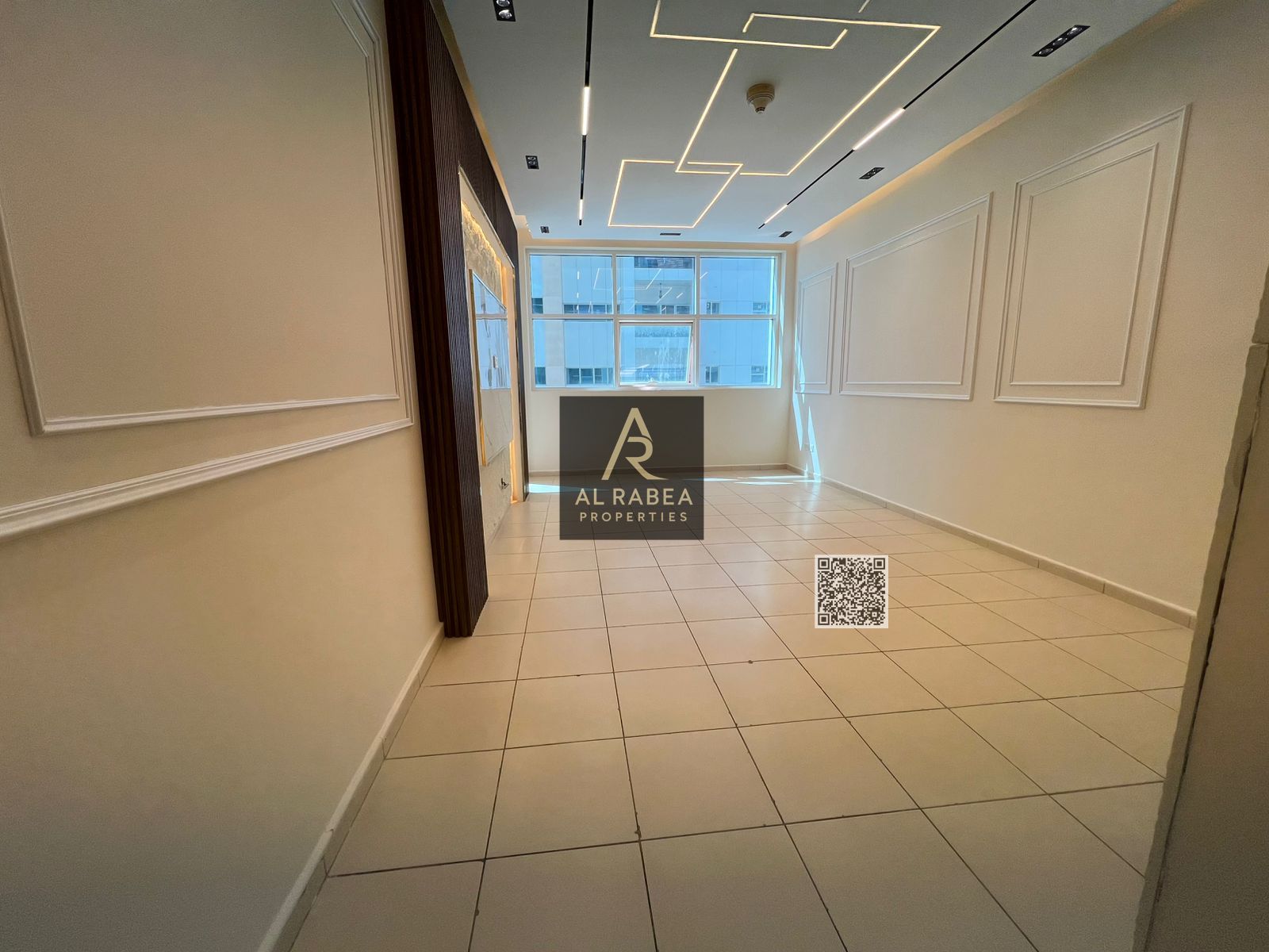 Freehold ownership for all nationalities - Immediate occupancy - Laundry room - Spacious storage - Excellent price - Strategic location