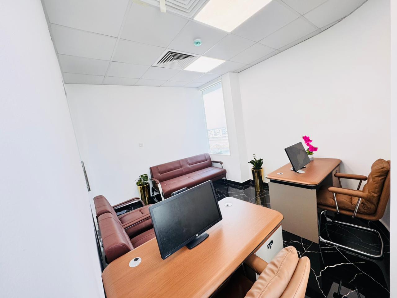 Brand new office |direct from Owner |near to Public Transport