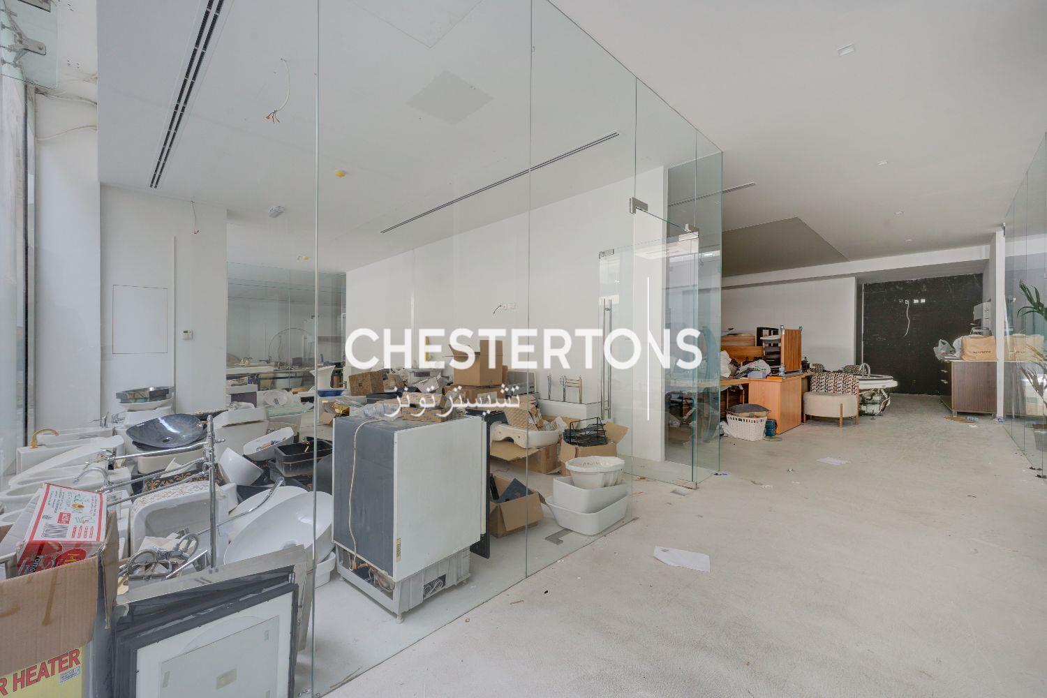 No Agent | Close to SZR | Generous Parking