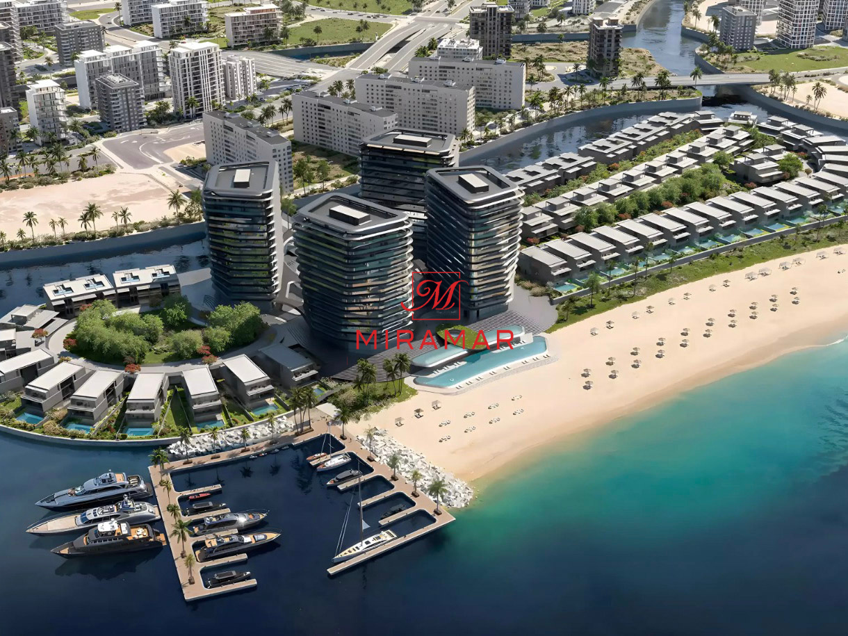⁂Canal View⁂Prime Location⁂High ROI⁂Luxury Living⁂