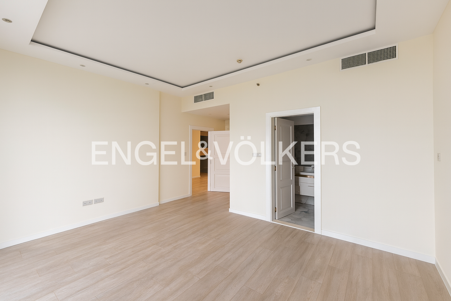 Unfurnished | Fully Upgraded | Sea View