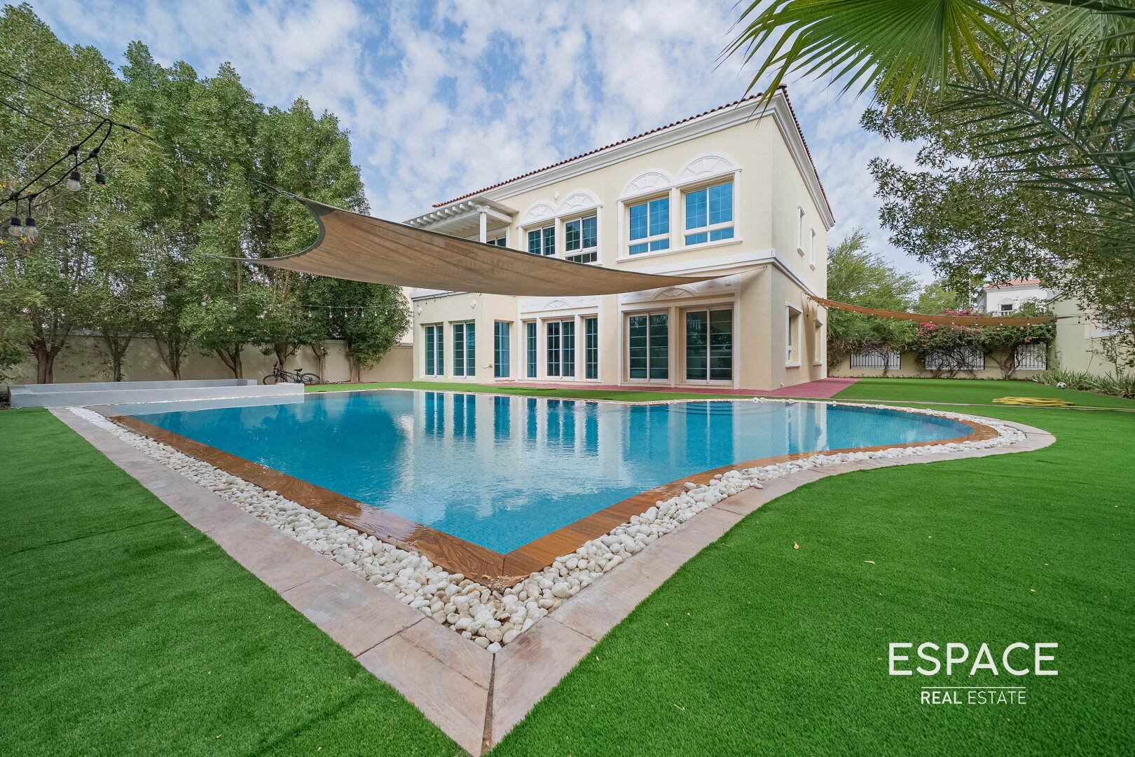 Quiet Area | Full Maintenance Contract | 4BR