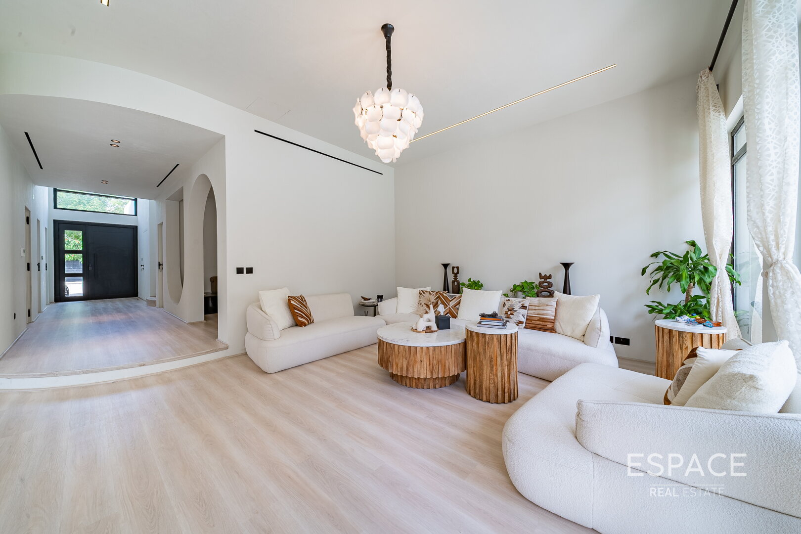 Fully Upgraded | View Today |Park Backing