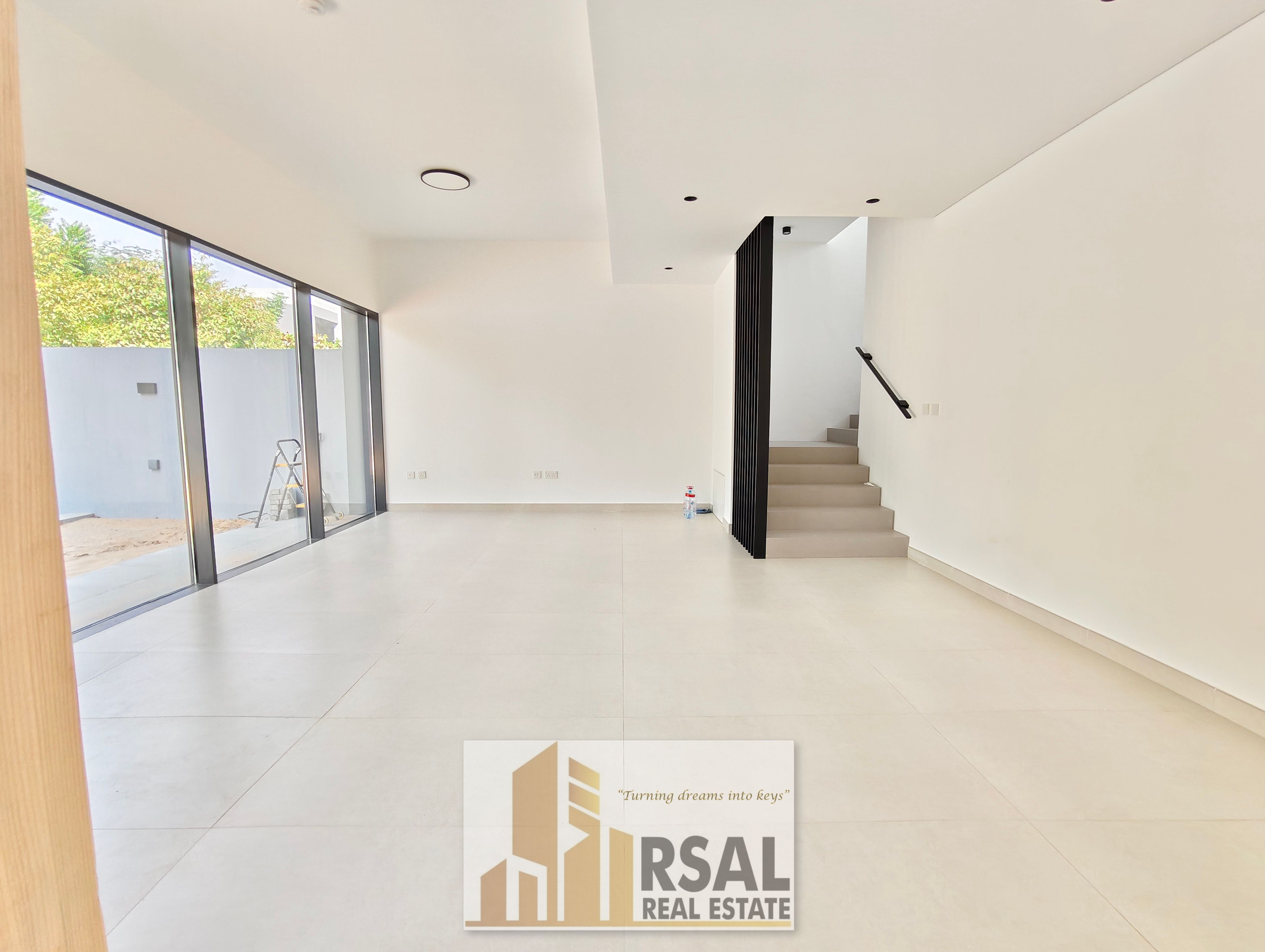 3BR townhouse with All Master Bedrooms in kaya massar