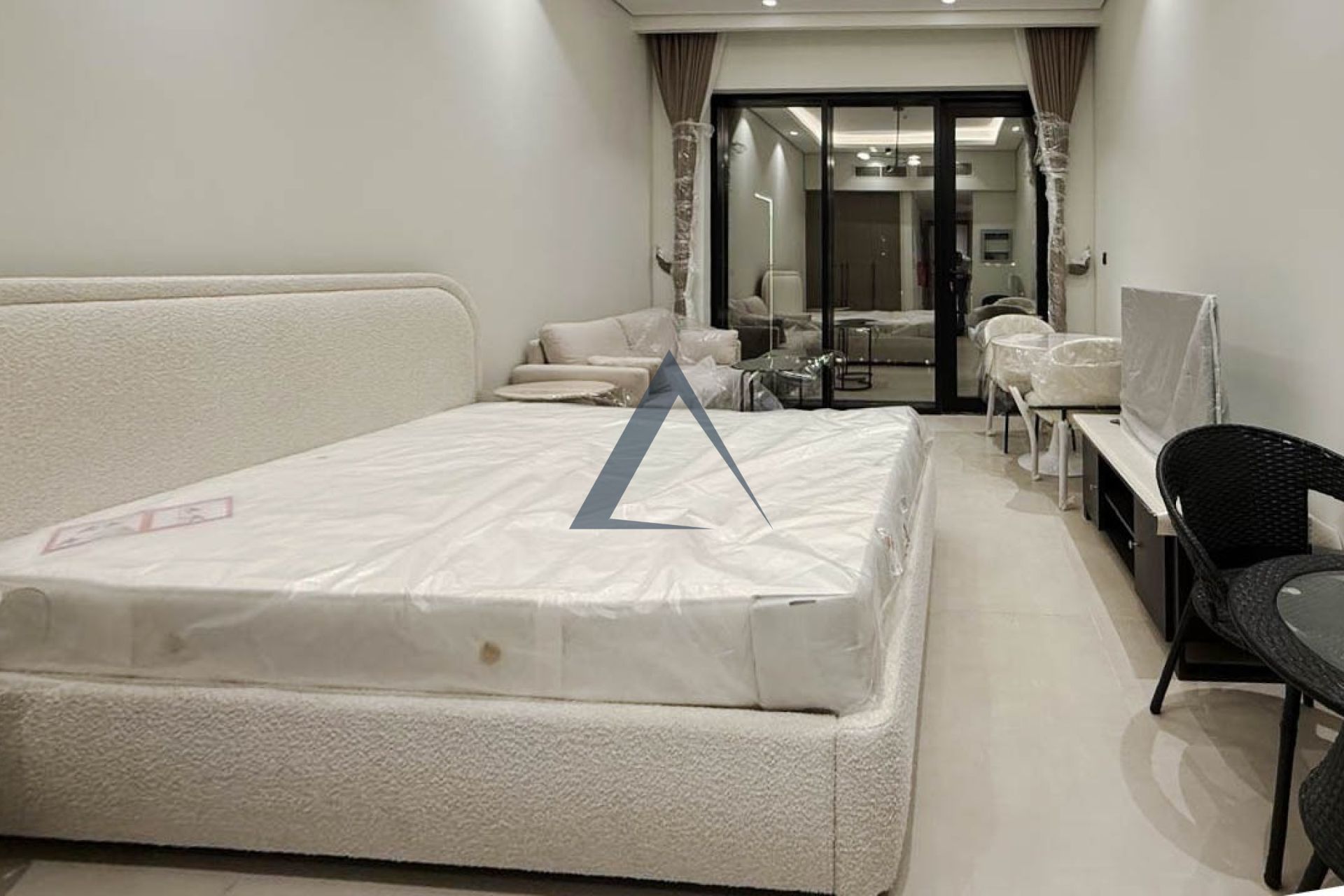 Brand New Studio | Garden Facing | Prime Location