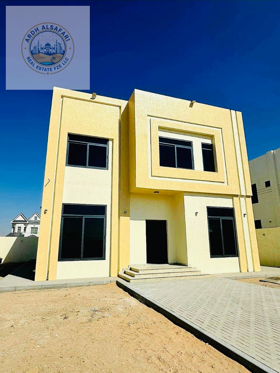 Elegant Brand New 5BR Independent Villa | Separate Majlis | Garden