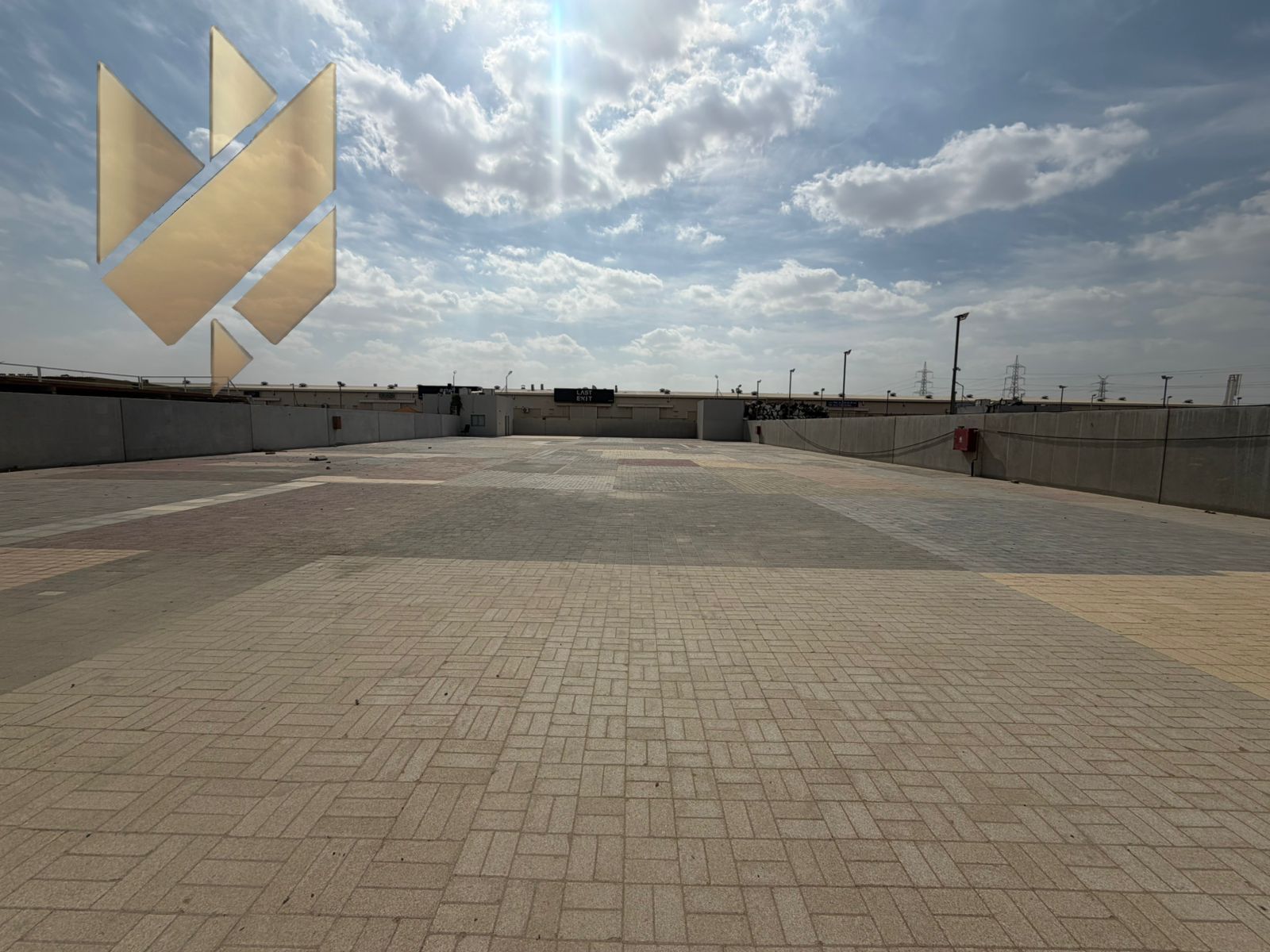 Land For Rent Annual | Prime Land in Al Saja’a Area: 20,000 square feet Located on a main road Very prime location in the heart of the automoti