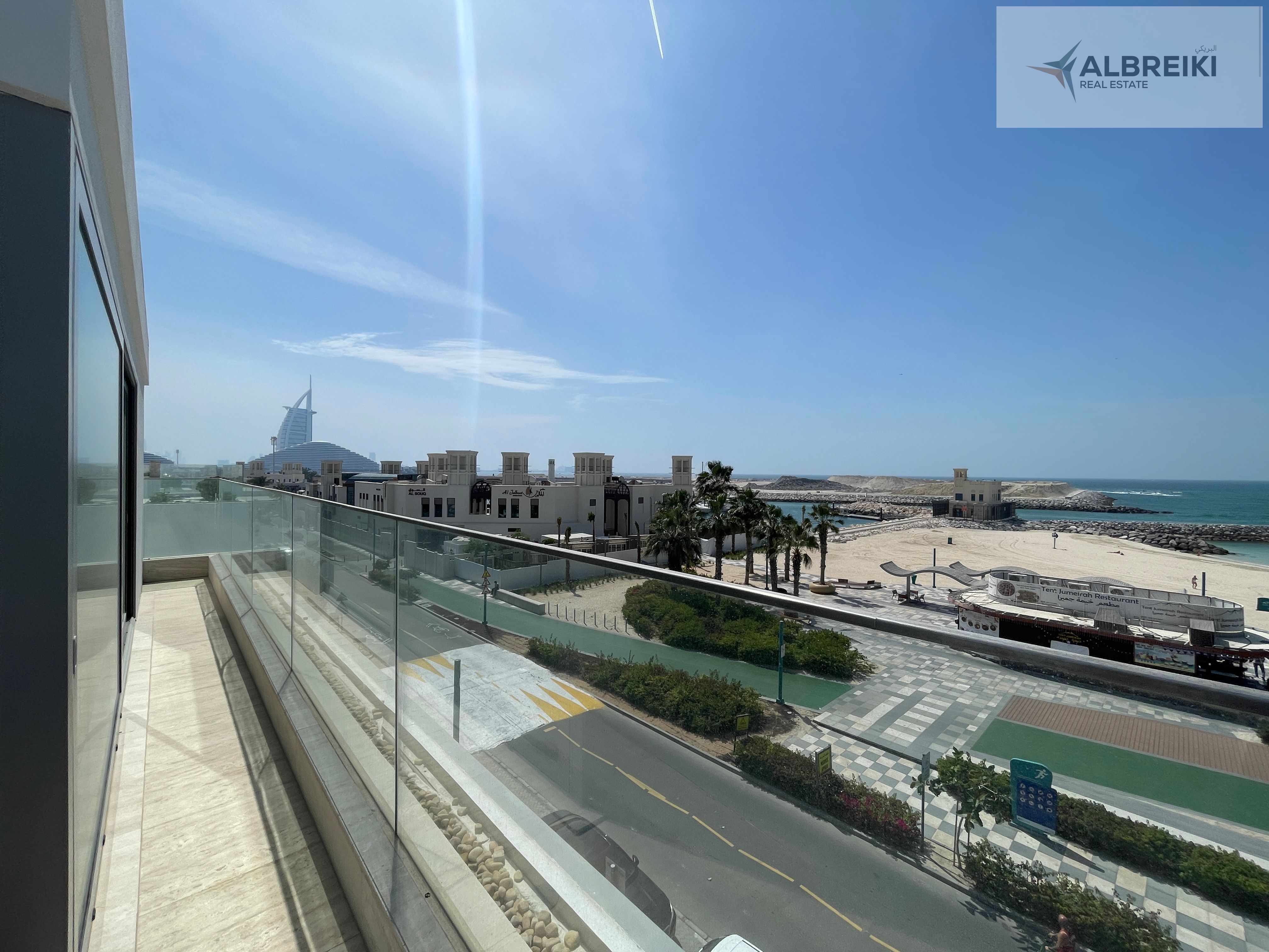Luxury Beachfront Villa for Rent | Umm Suqeim 2