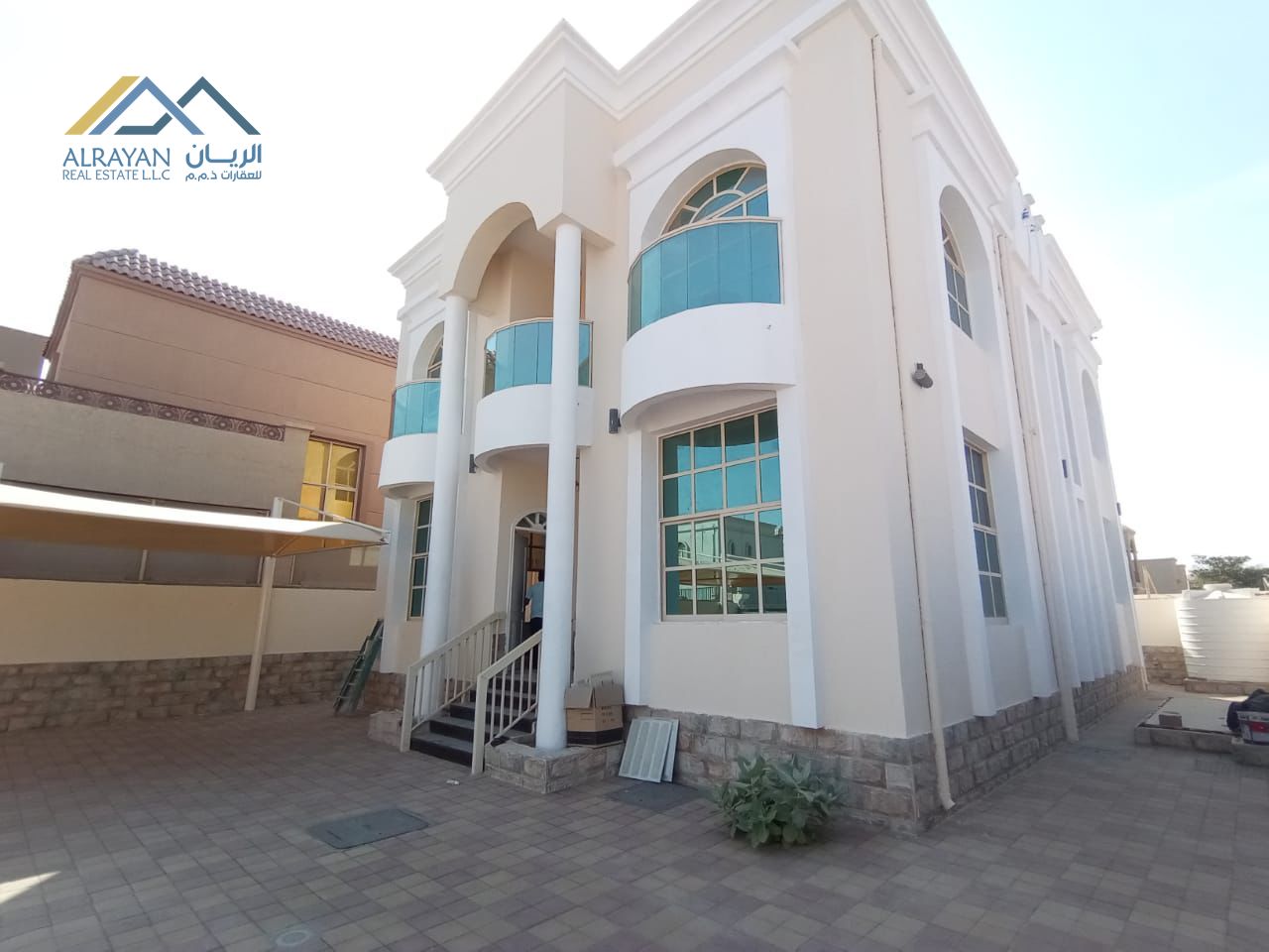 Luxury Villa for Sale – Al Muwaihat 1 A unique opportunity to own a spacious villa with high-end finishes and a modern design, perfect for families se