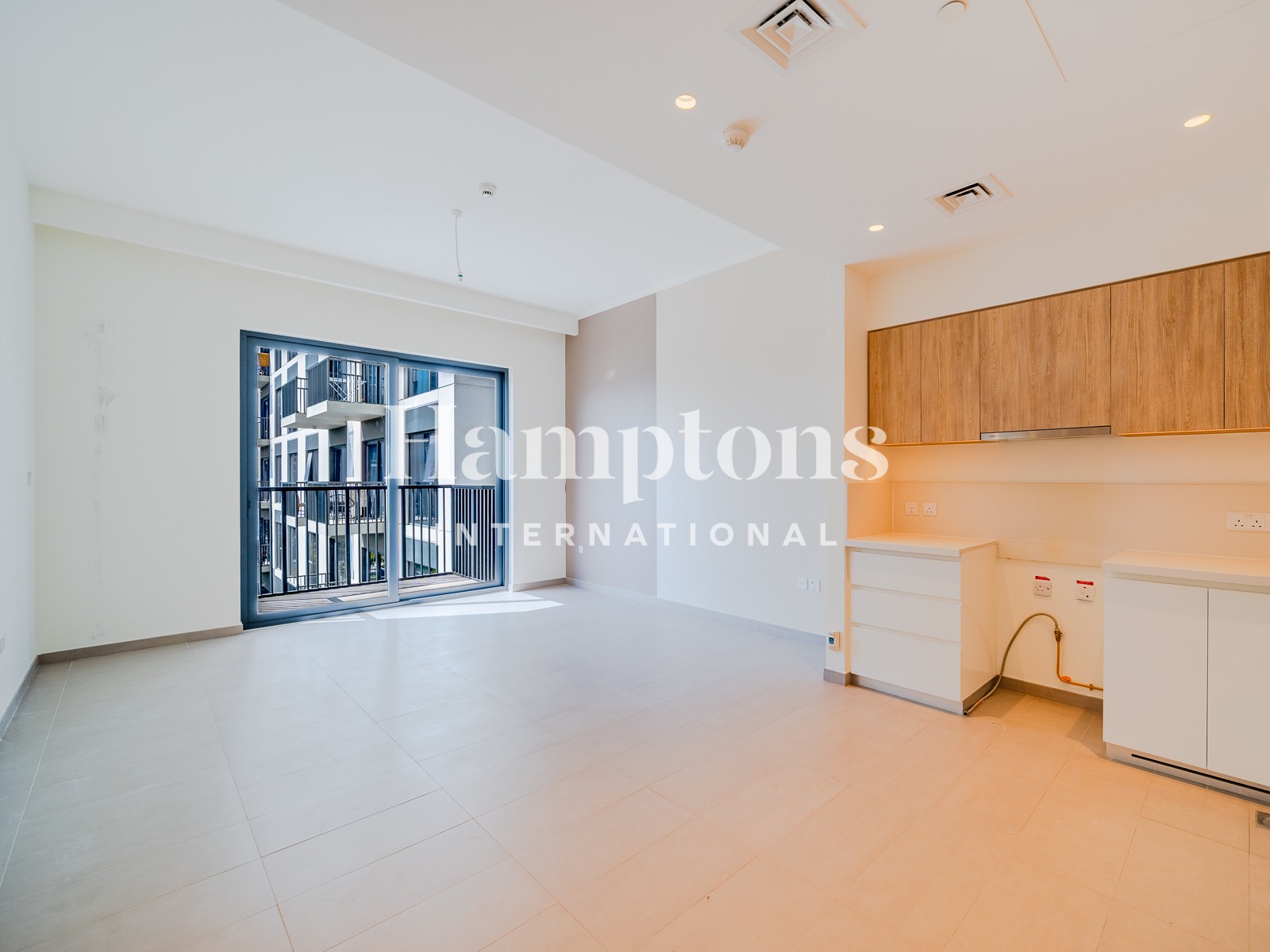 Vacant | Community View | Prime Location