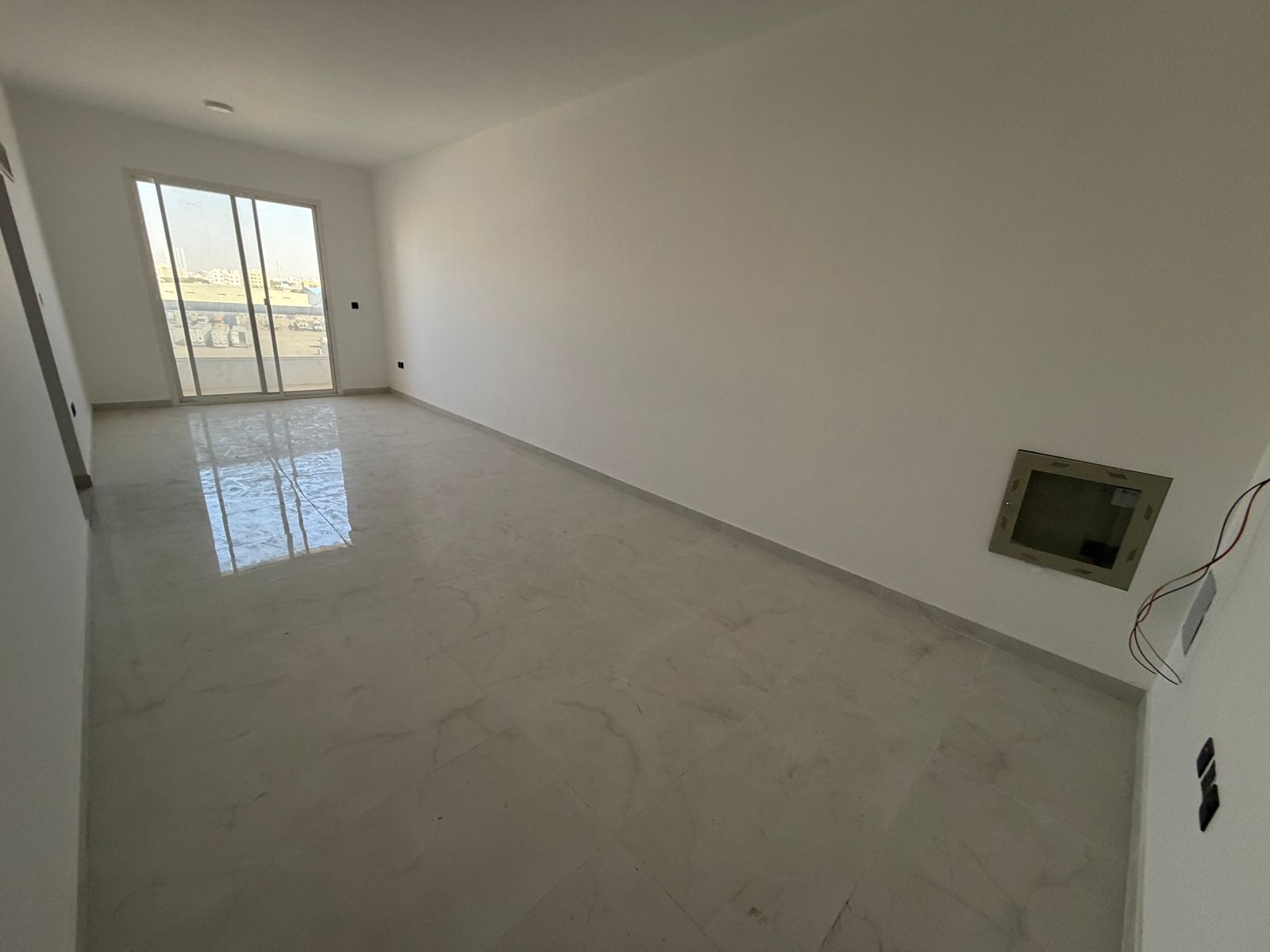 2bedrooms_spacious area_free parking