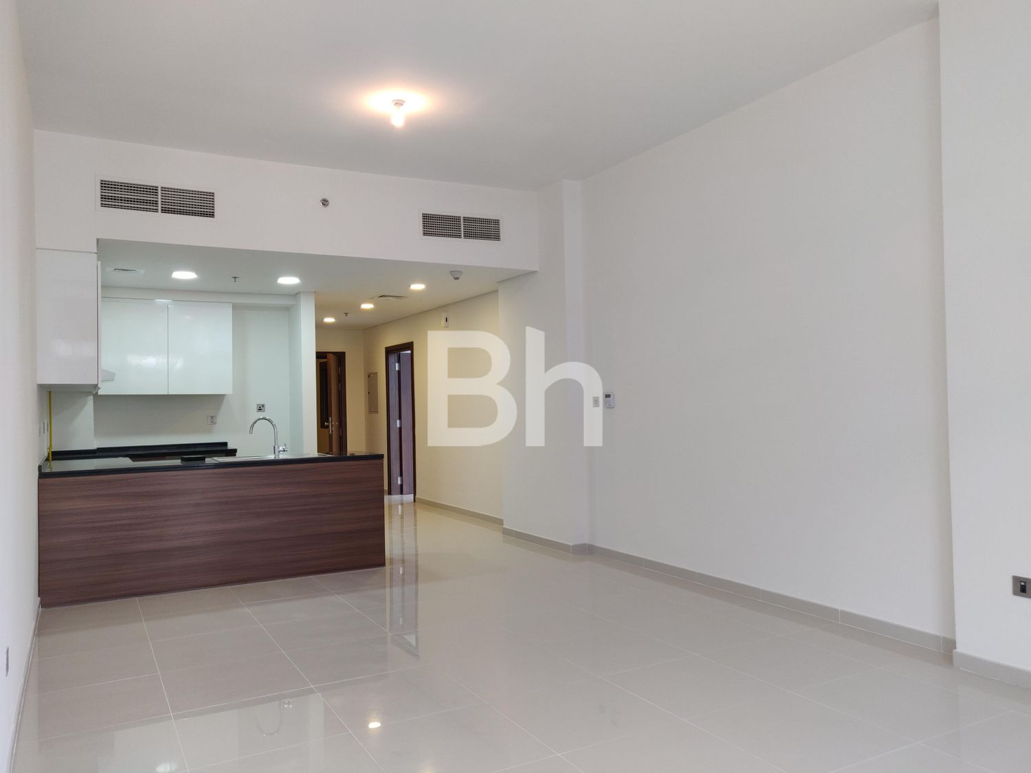 Partial Golf Course View | Stylish Living
