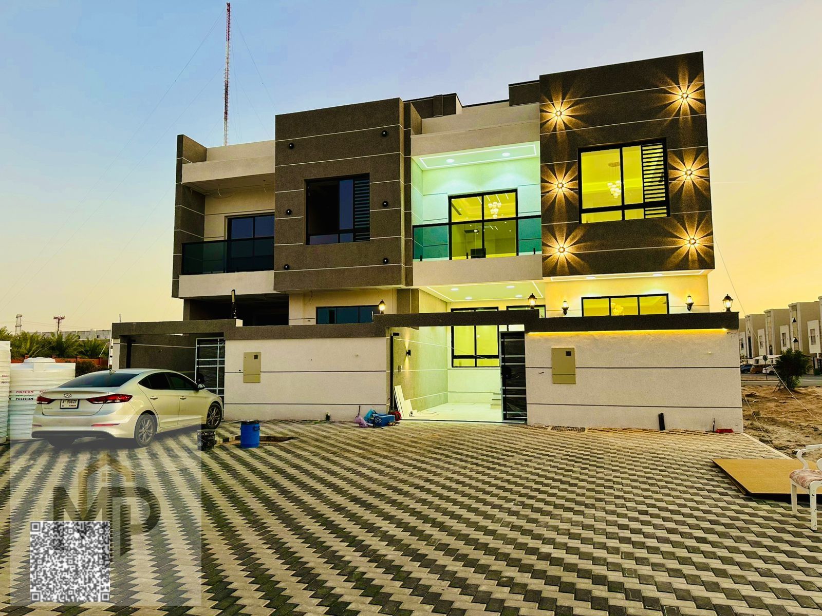 Villa for sale in Ajman at a bargain price, all fees included. Excellent location. Freehold ownership for life for all nationalities with bank financi