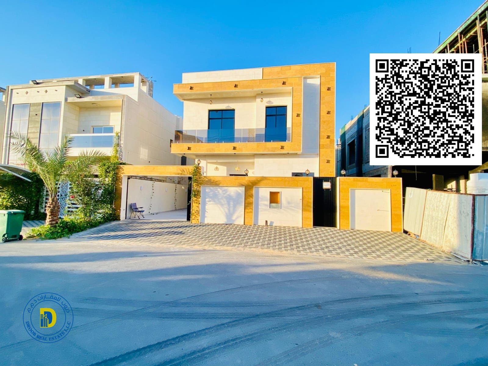 Luxury villa with 5 bedrooms, prime strategic location in Al Yasmin