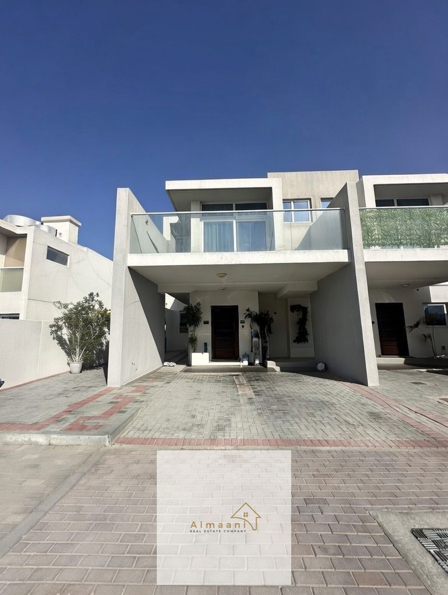 Green Living | Spacious 3BR Villa | Private Backyard | Albizia