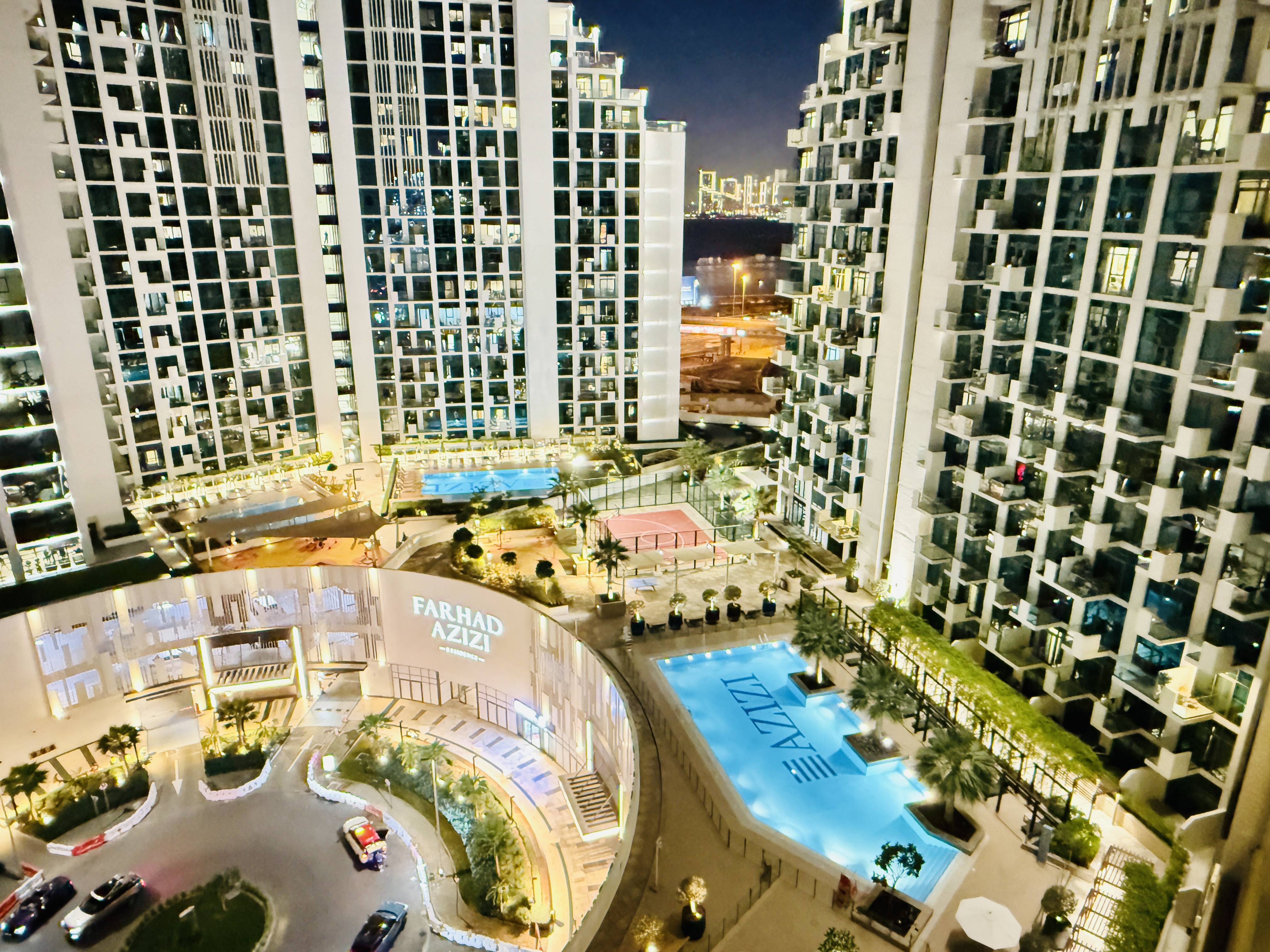 Fully Furnished// Spacious Studio Just 60k Rent 2 Cheques