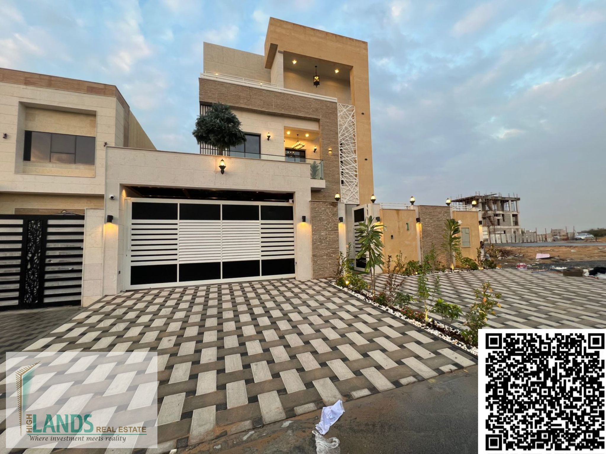 Brand new 5 bedroom hall villa for sale
