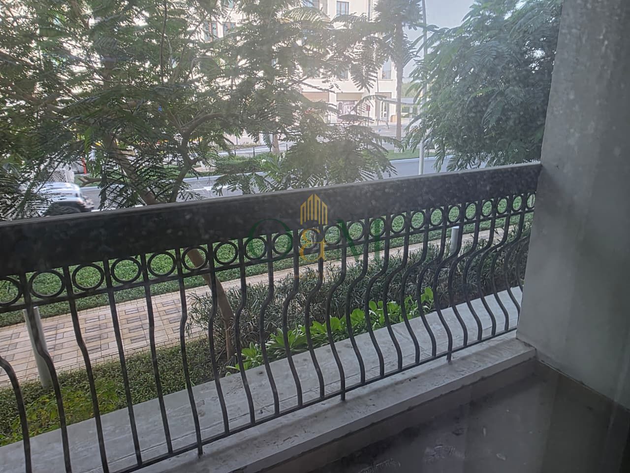 FULLY FURNISHED STUDIO | GROUND FLOOR | READY FOR MOVE IN