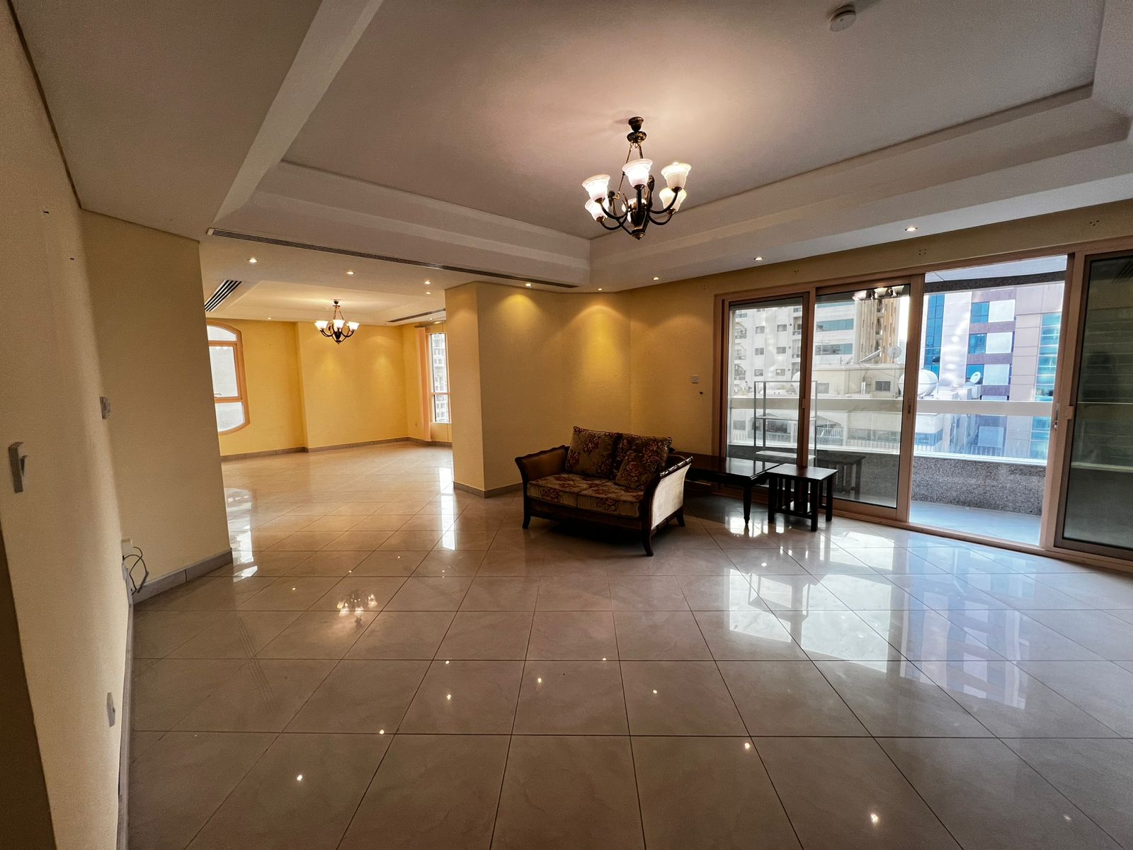 Free AC \ Gym \ Parking \ Pool \ Sea View \ Wardrobes
