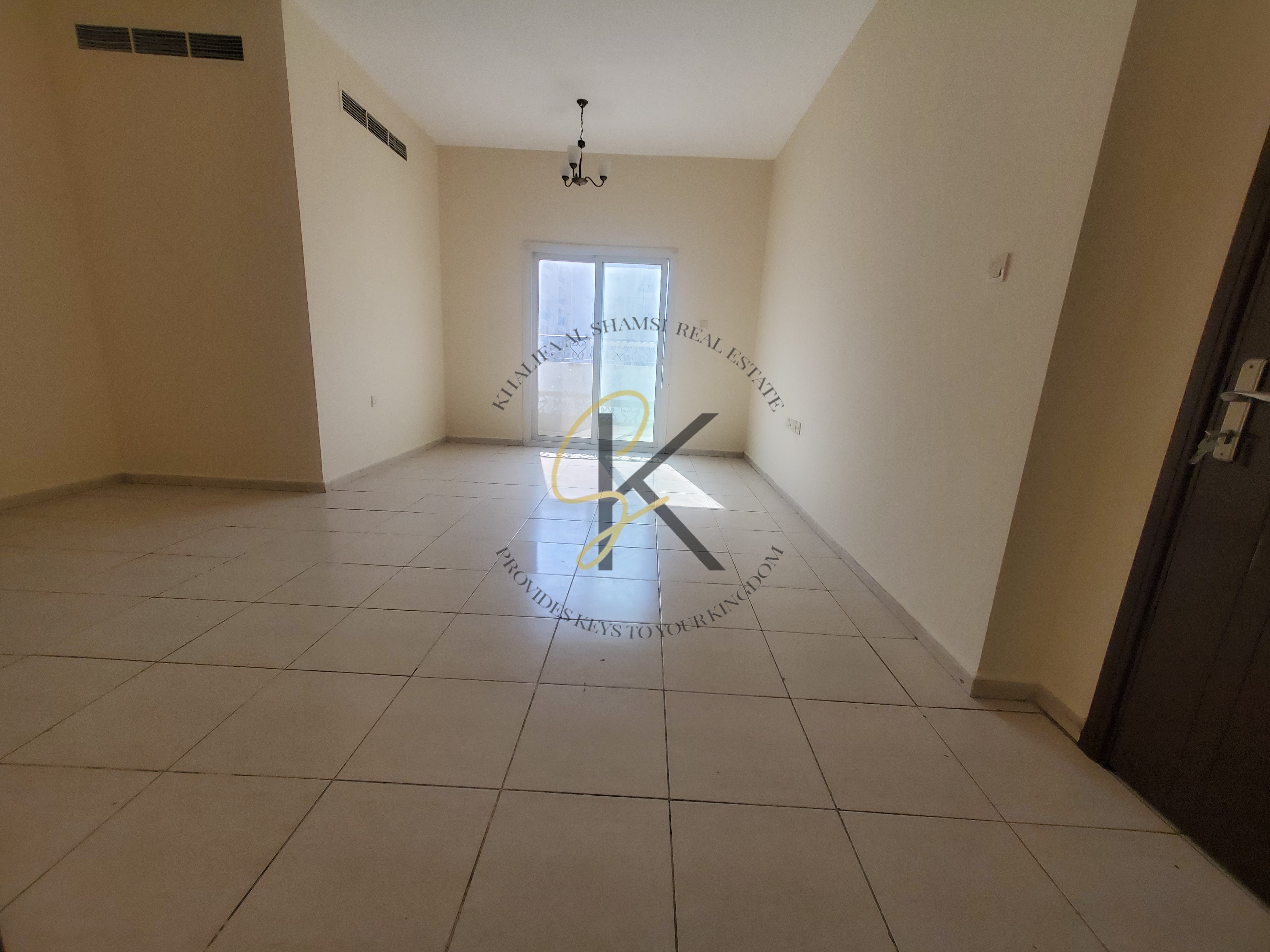 Luxurious 2Bhk||With Balcony||School Area||