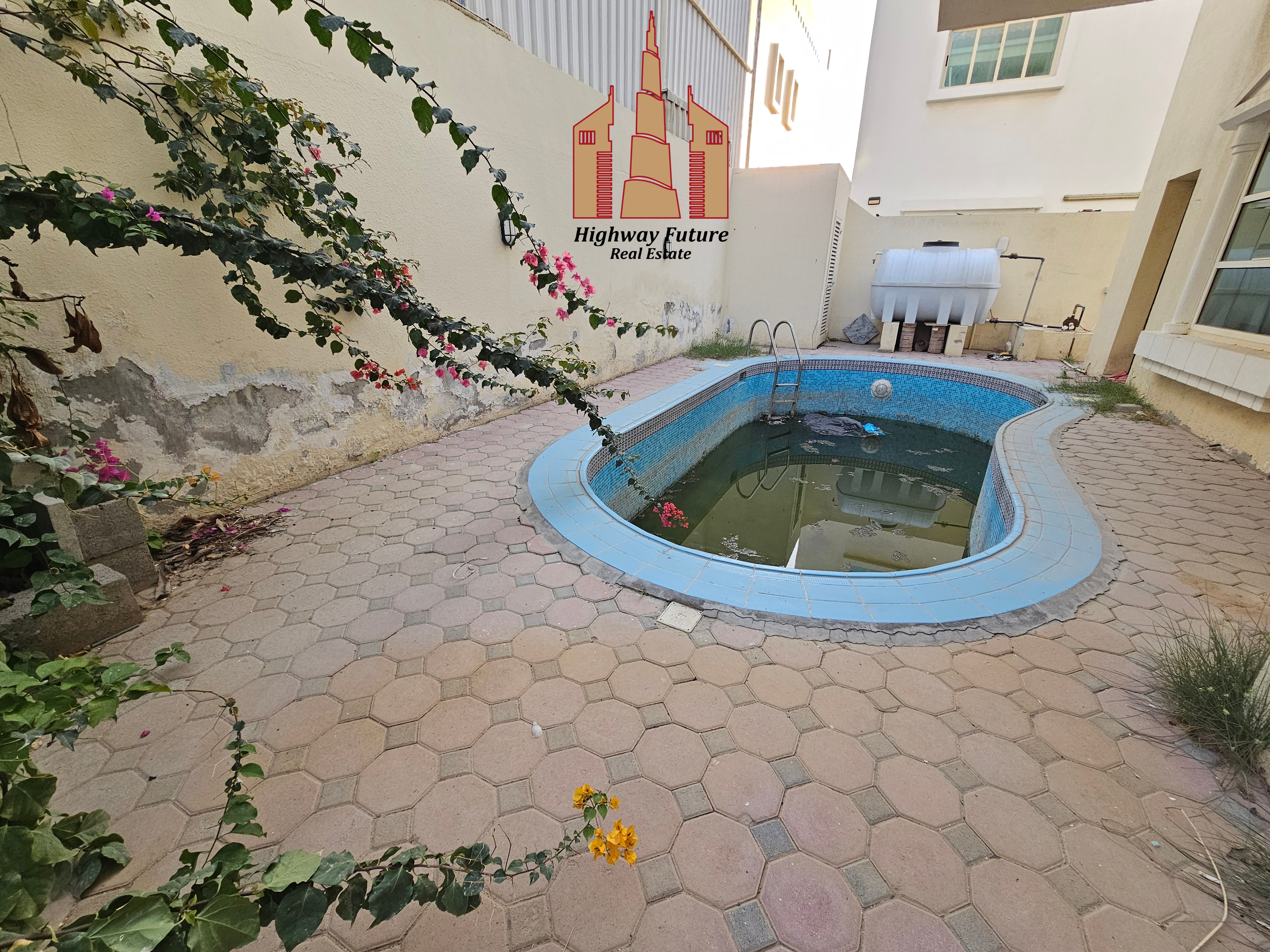 Big offer 3 Bedroom 2 Hall 1 Majlis Big room big window with swimming pool wardrobe Maids room Central AC