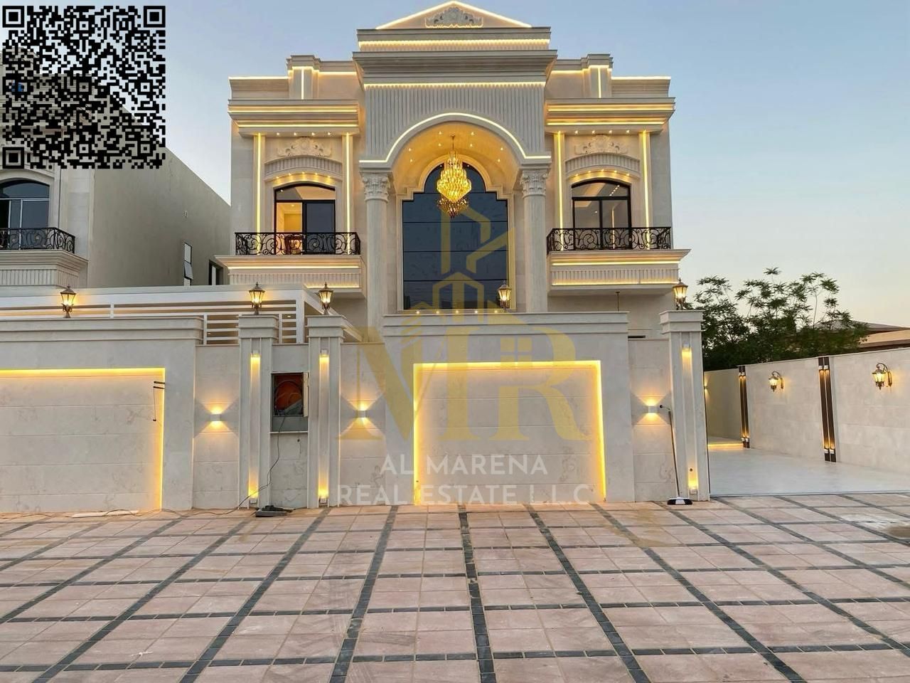 A villa with electricity and water fees included, on the main street, ready to move in, in the most prestigious areas of Ajman. Freehold ownership for