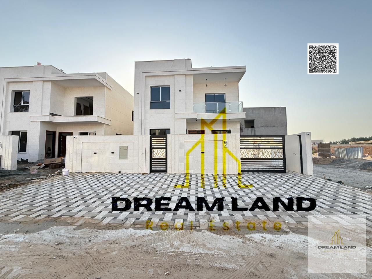 Including registration fees, Amazing villa in Al Helio consists of 4 master bedrooms with built in wardrobes and 2 reception halls, now for sale