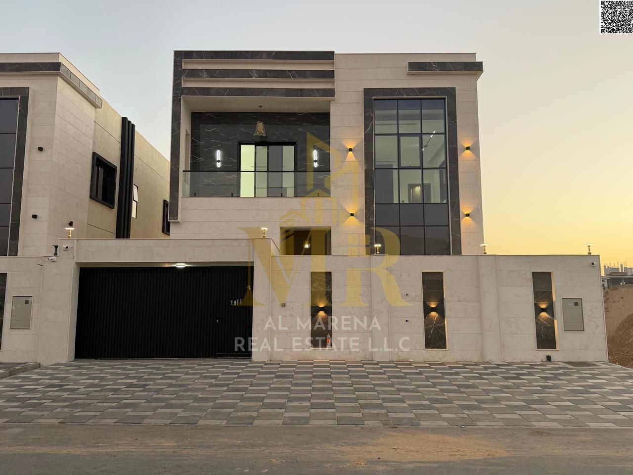 Luxury modern villa for sale, central air conditioning, high-end finishes, freehold ownership for all nationalities - spacious outdoor area for privac