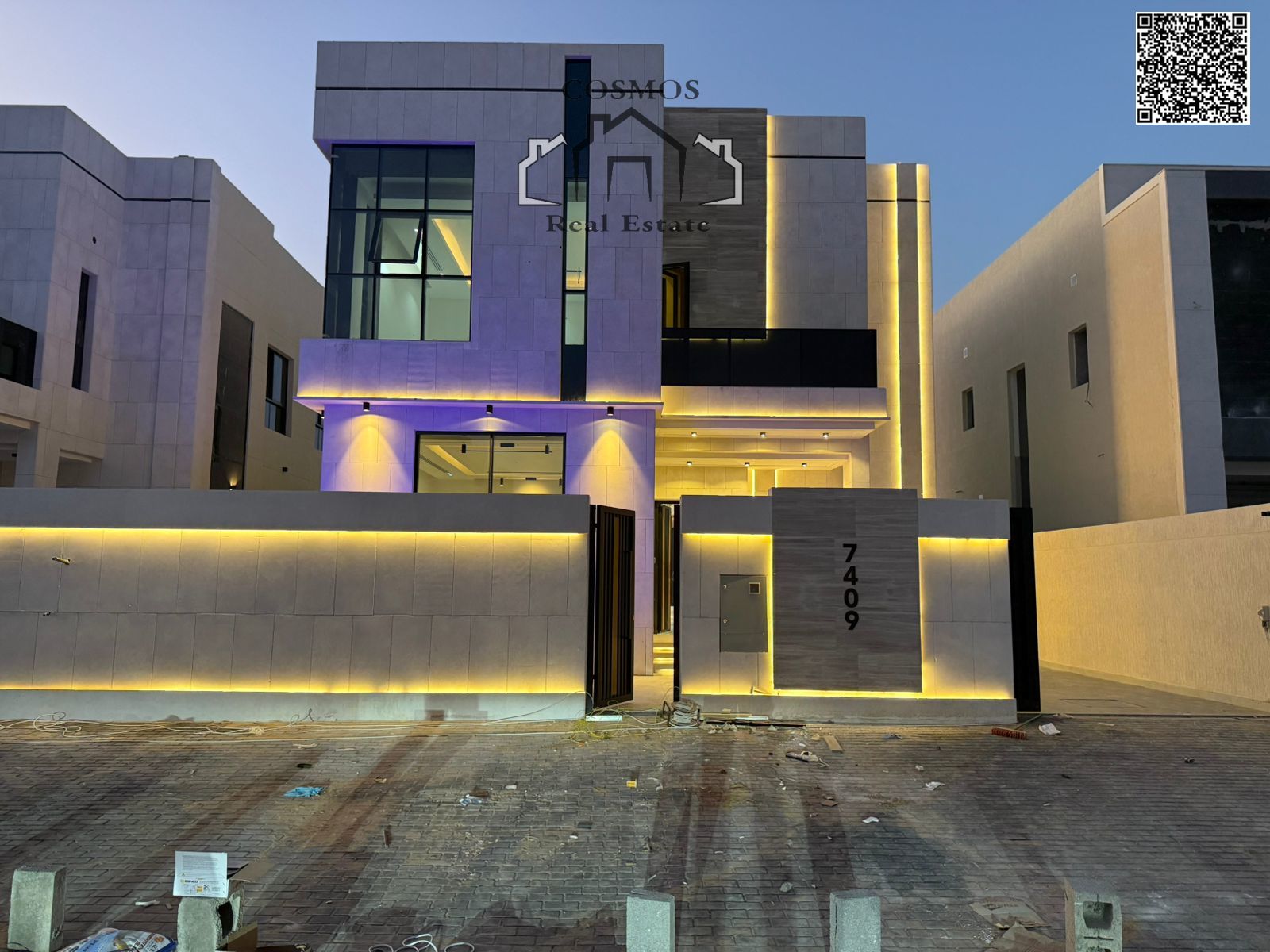 Super Deluxe Floor for Sale | Al Helio 2 | With Private Pool