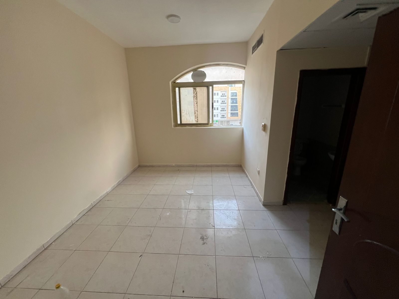 A unique opportunity for peaceful and comfortable living. A stylish studio apartment, suitable for families or a single person, in an excellent locat