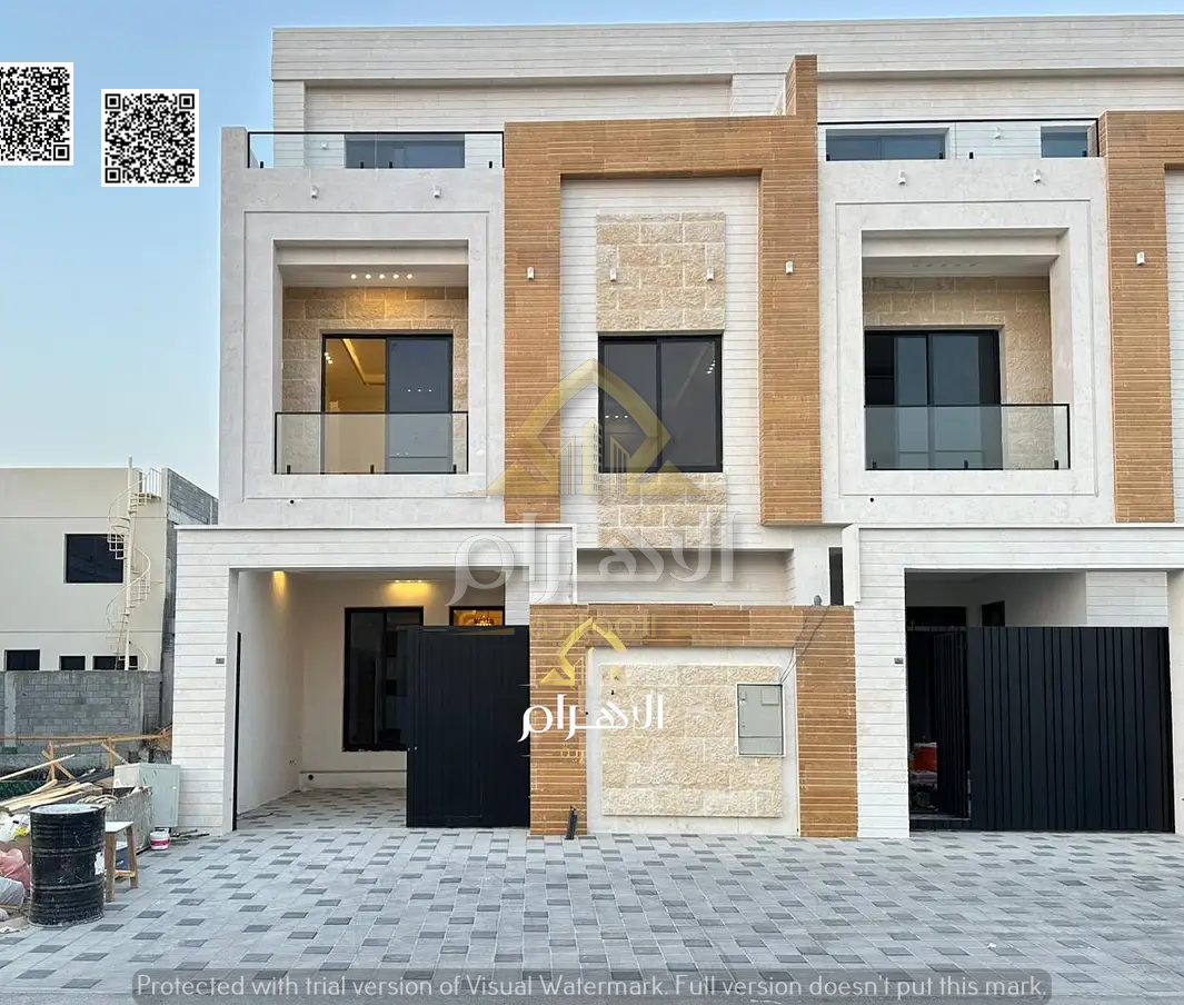 A golden opportunity to own a corner villa at an attractive price. Two floors with a roof terrace, European design, VIP finishing. Price includes regi