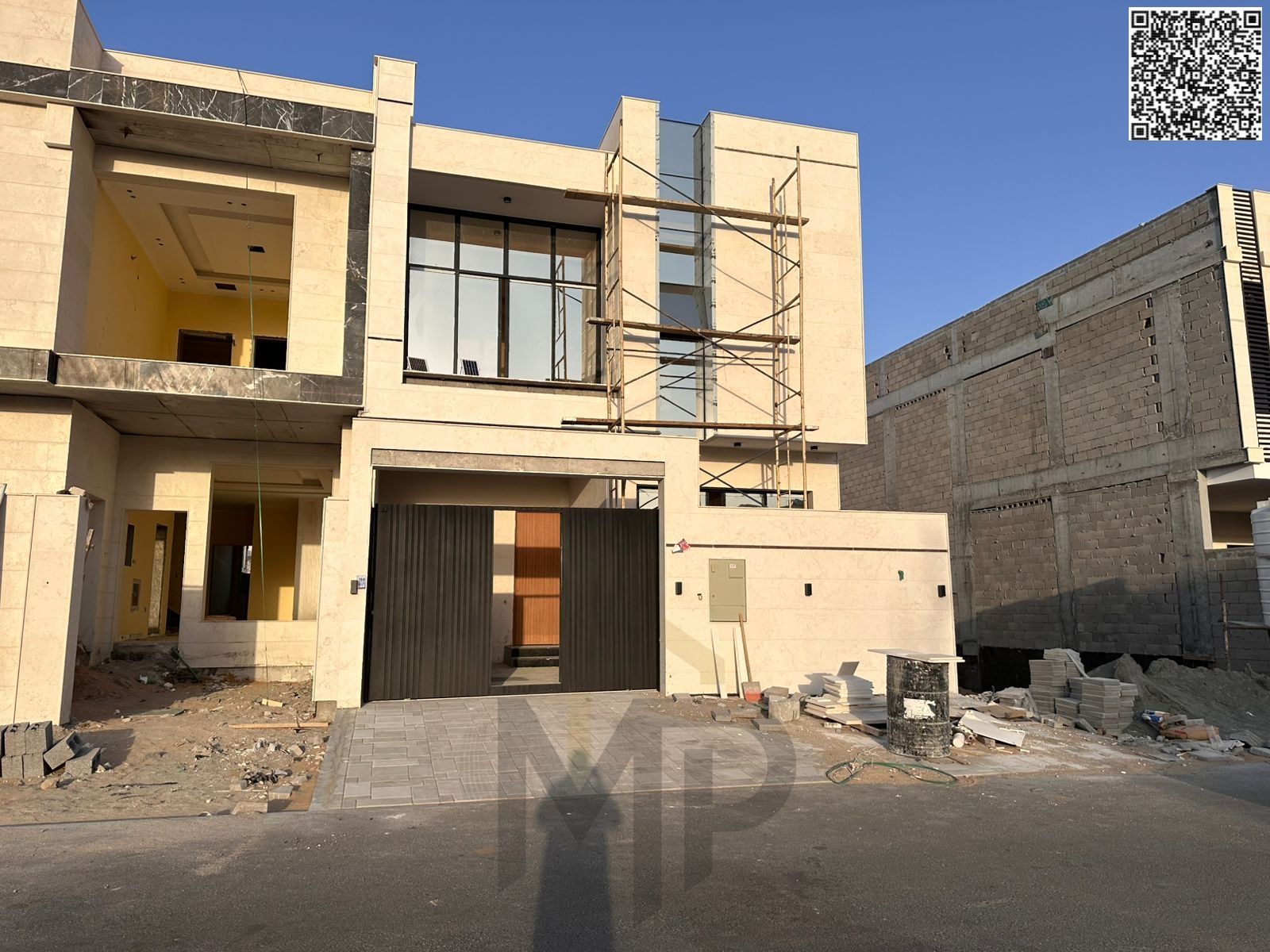 Villa for sale at a great price and in a prime location. 3 bedrooms, super deluxe finishing, freehold ownership, easy monthly installments, and freeho