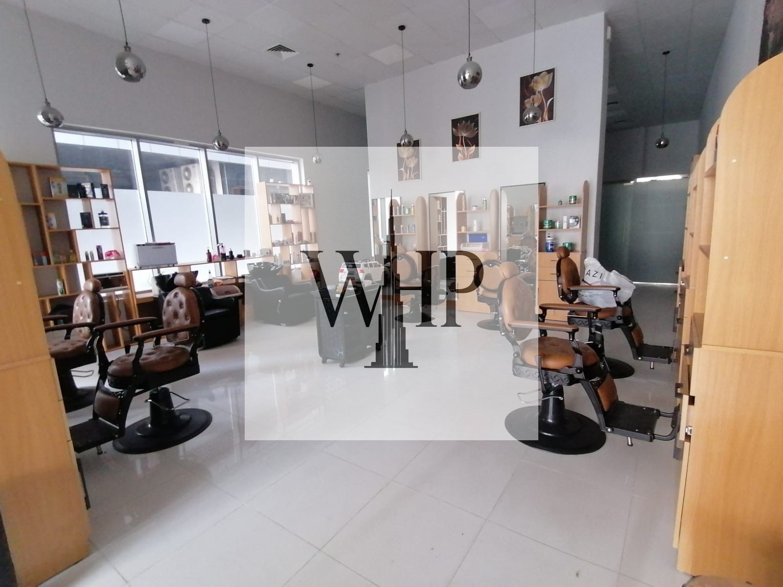Shop for rent with parking space in prime location at Main Road