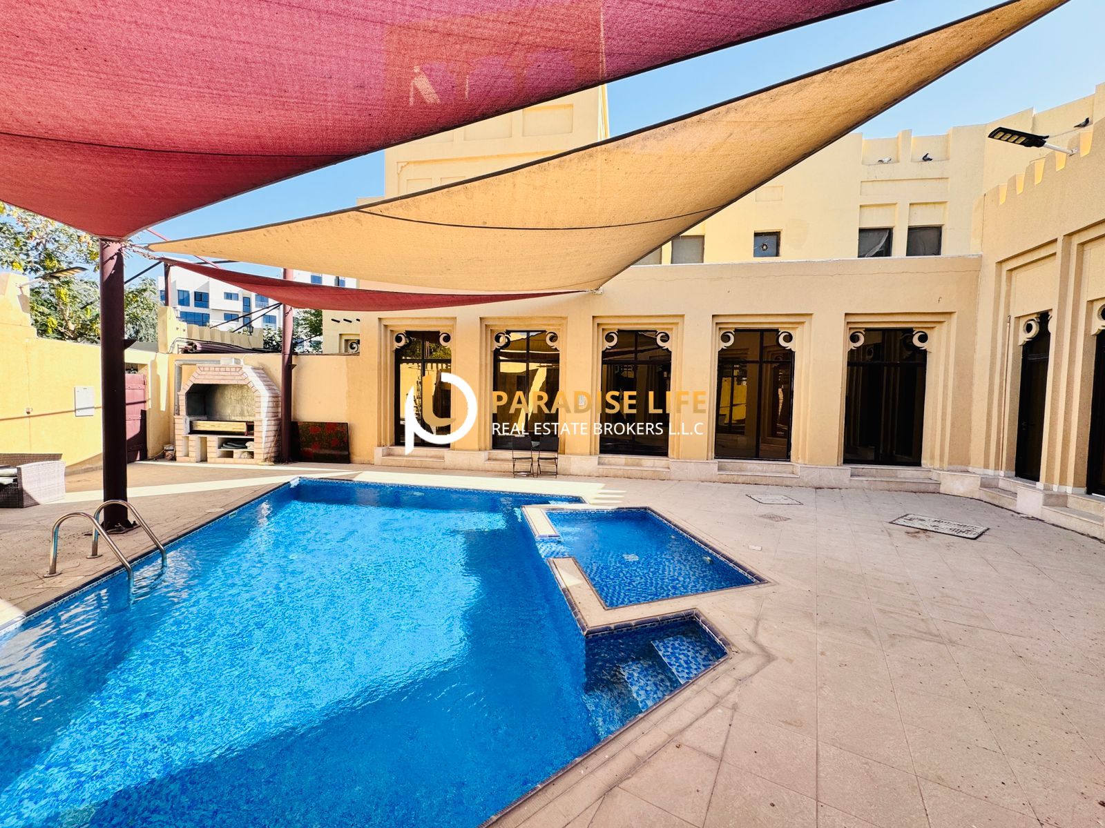 5 bed room one bed room ground floor away fly shared pool for rent 170k