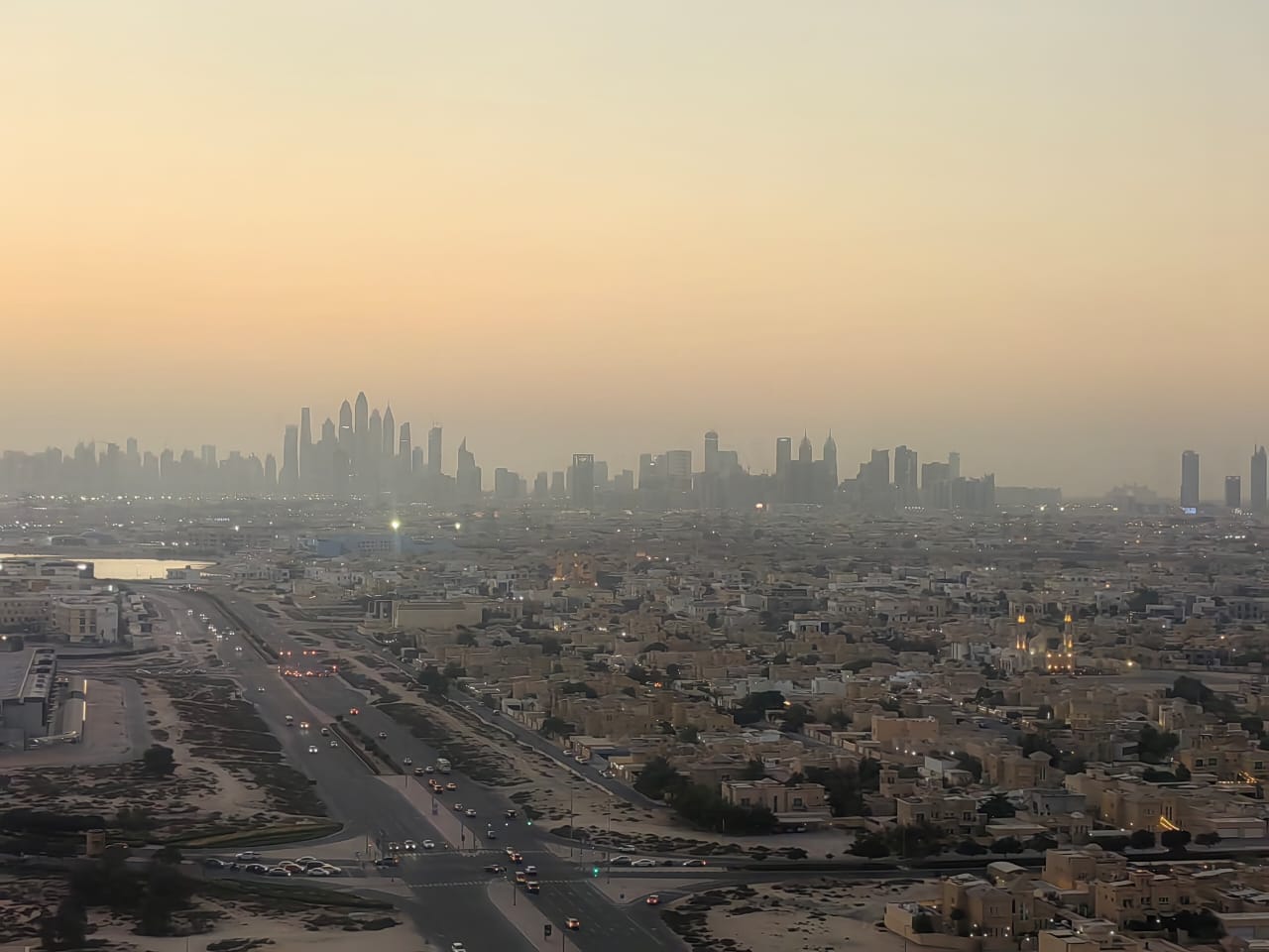 BRAND NEW HIGH QUALITY FULLY FURNISHED AND EQUIPPED 1 BED/HALL APARTMENT VACNAT IN MARRIOT RESEDENCE T2 (STUNNING VIEW)