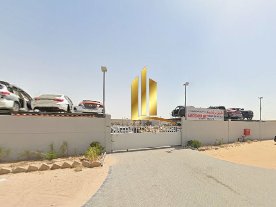 Land for sale, fenced, in the heart of the scrap yard, Al Sajaa Industrial Area, Sharjah