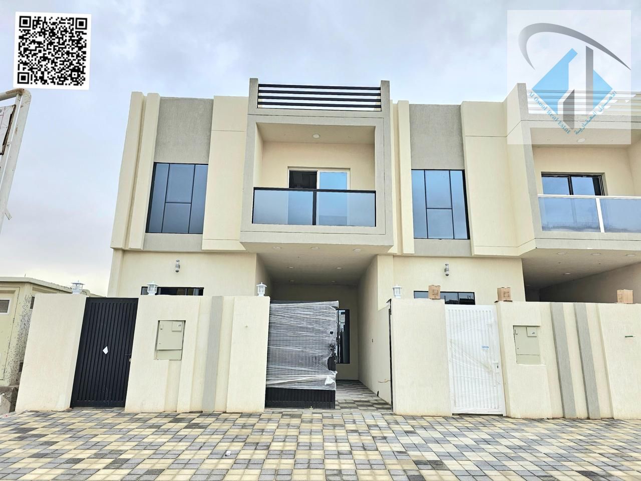 Villa at a great price, registration fees included. Negotiable.