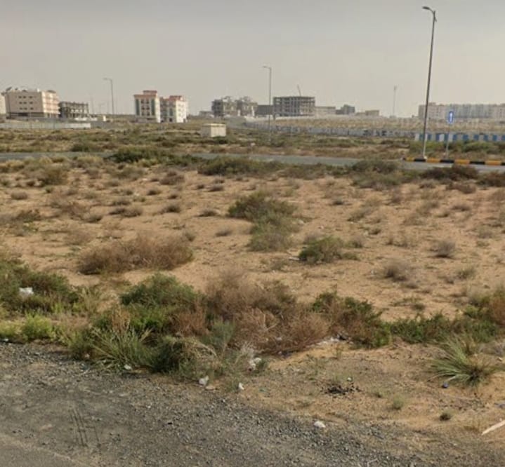 commercial residential Corner plot Ground + 1 Parking + 5 floors Apartment flats 170 AED per Sq Ft Al Darari, Sharjah ( Al Nahdha )