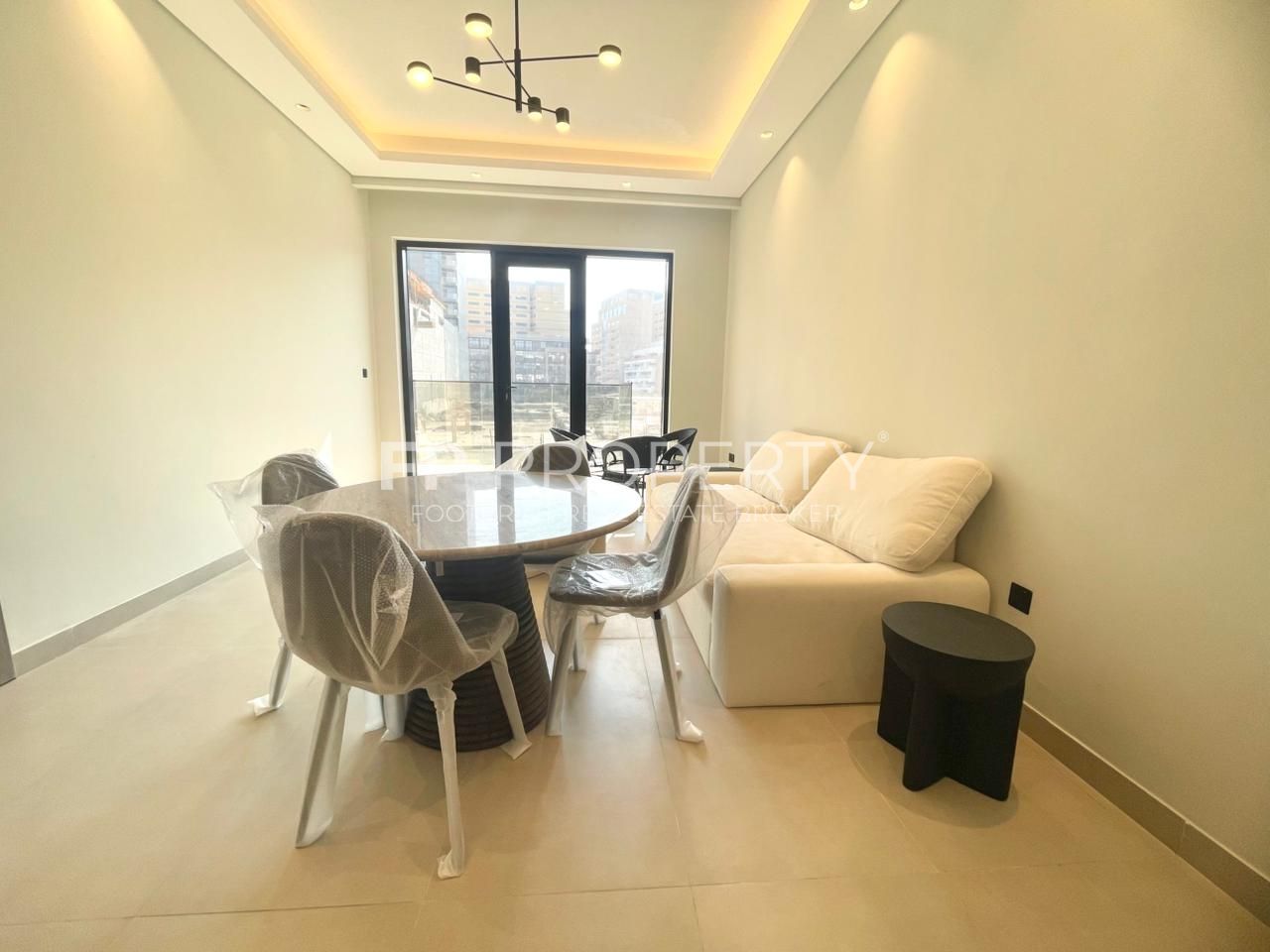 BRAND NEW FULLY FURNISHED 1BHK+MAID /CHILLER FREE