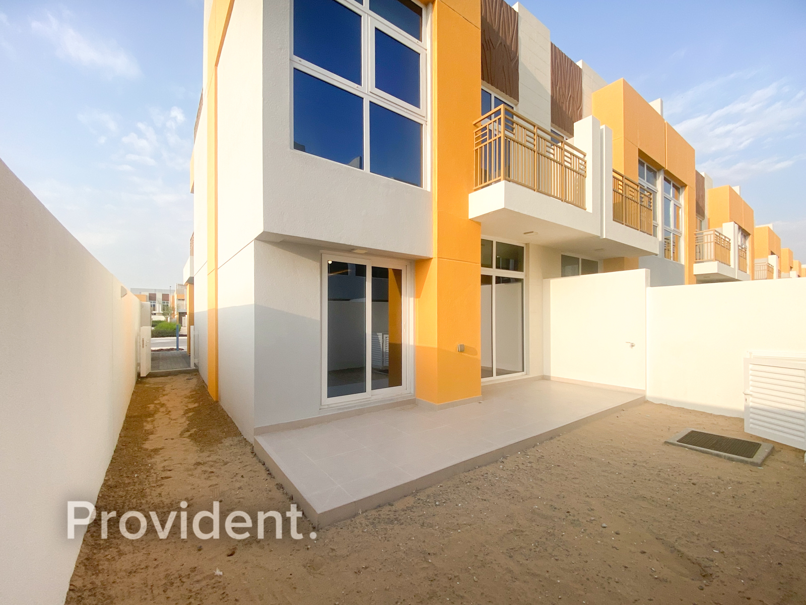 Unfurnished | Vacant | Spacious and Modern