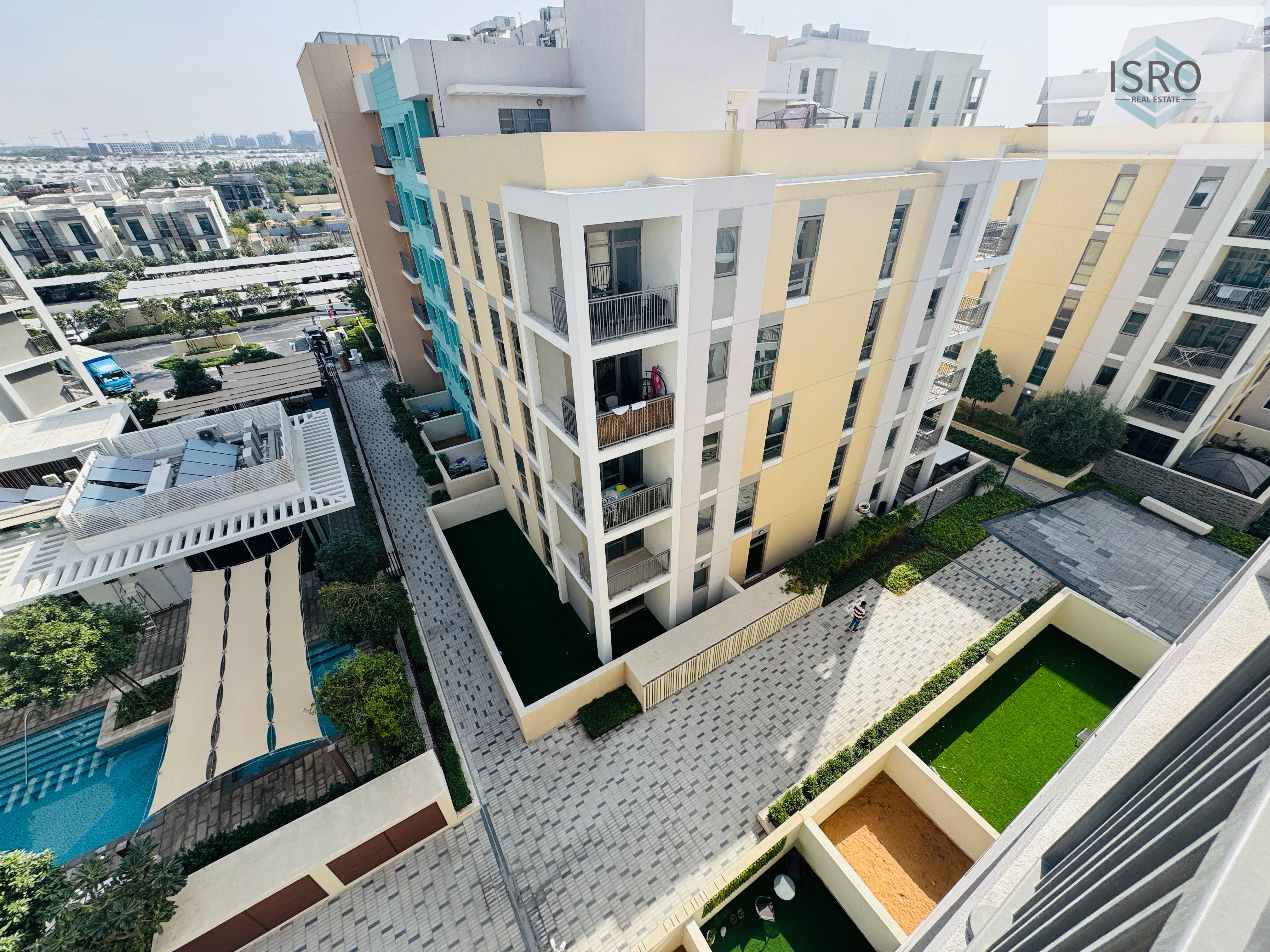 ONE BEDROOM WITH PRIVATE TERRACE READY TO MOVE