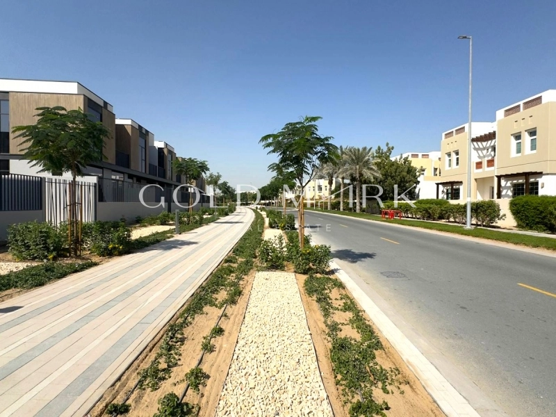 Handover Soon | The Smallest Phase | Available now