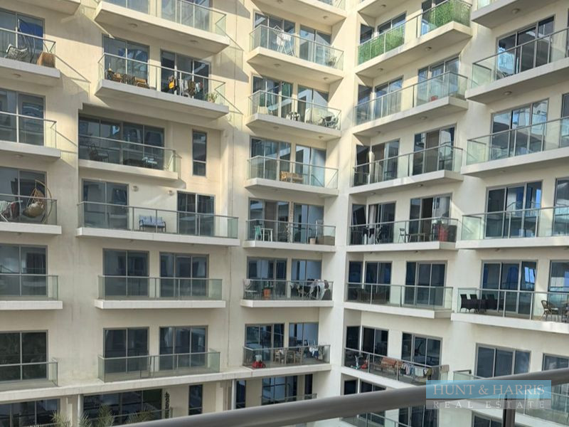 One Bedroom for Rent Marjan island - Beach View