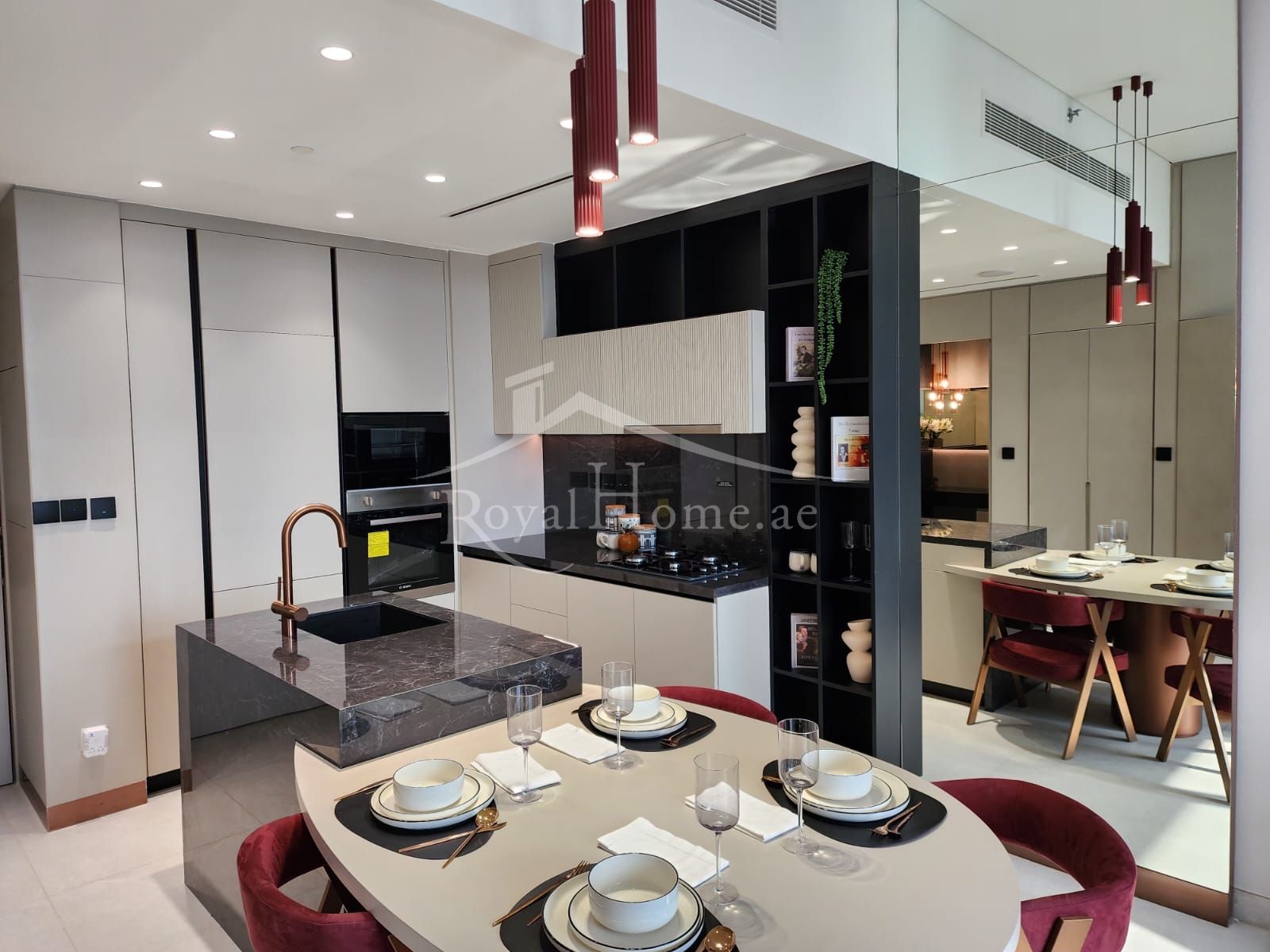 Stylish New Tower – Fully Equipped & Ready