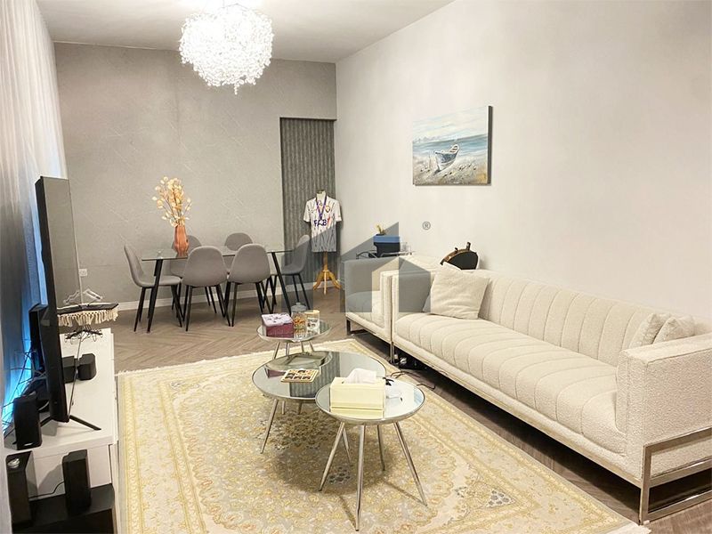 Fully furnished | Waterfront Living | Amenties