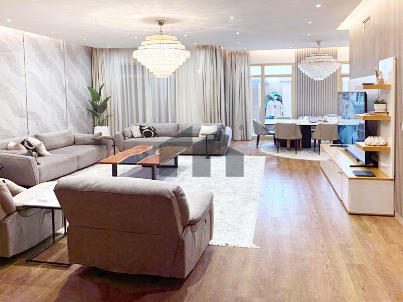 Spacious area | Driver's room | Hot price