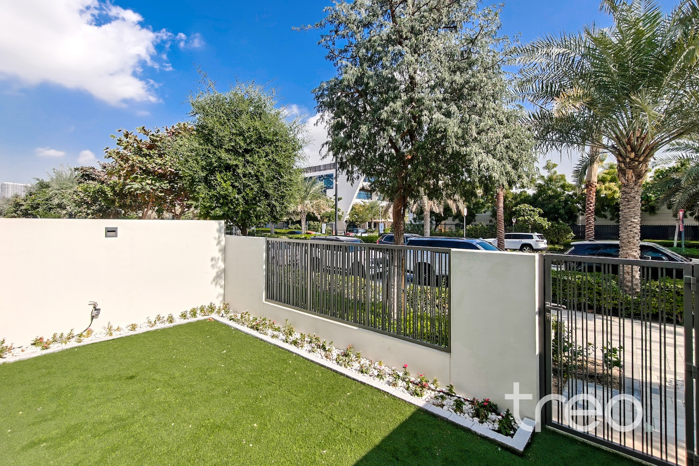 Single Row | Near Amenities | Landscaped