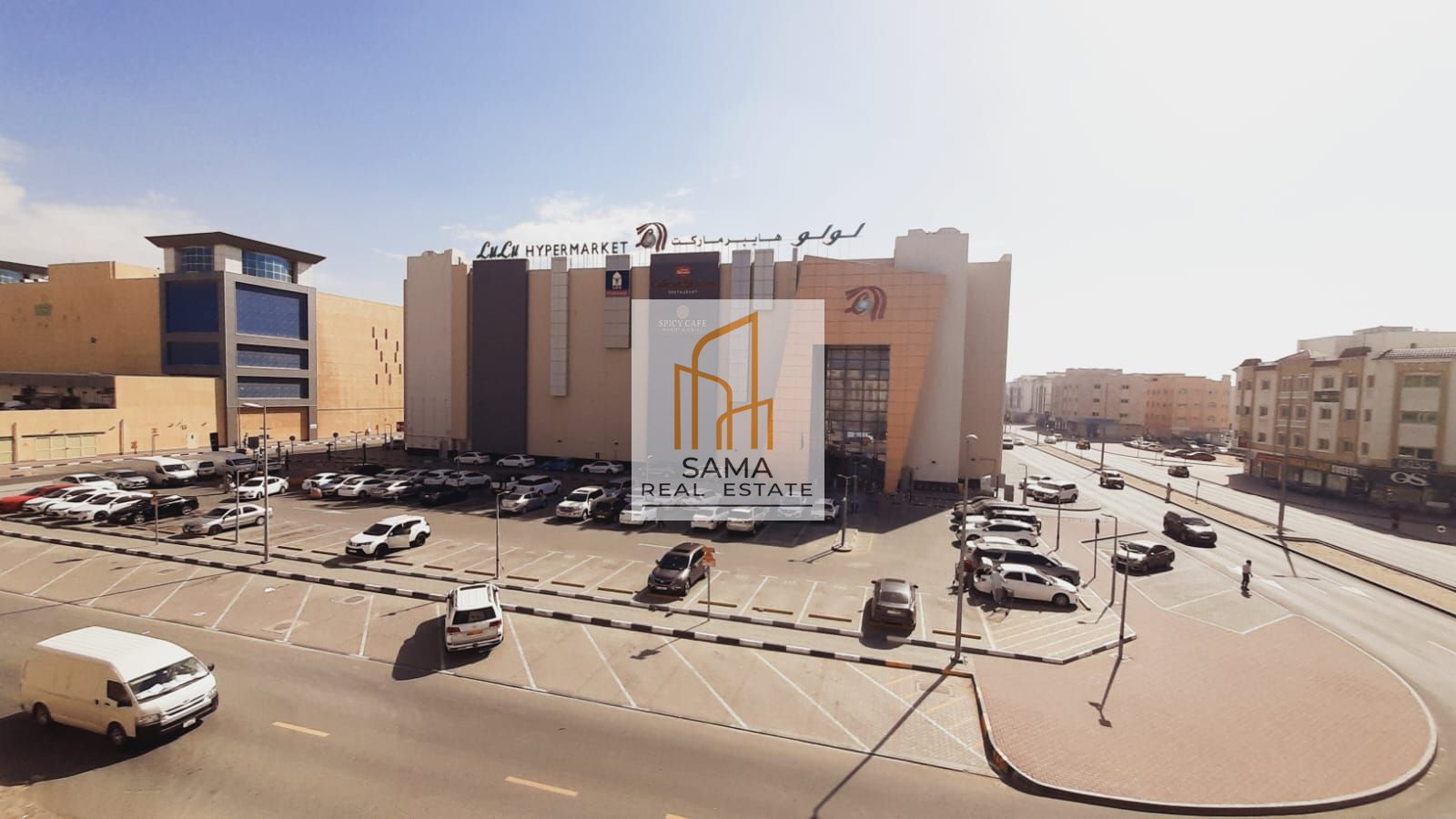 Family 1 bedroom hall close to Lulu hyper market just-34k