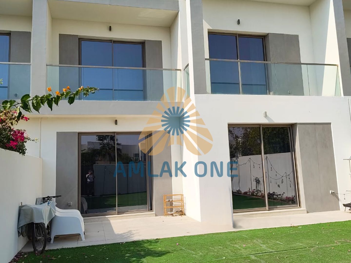 Fully Furnished| Large Layout| Ready To Move In